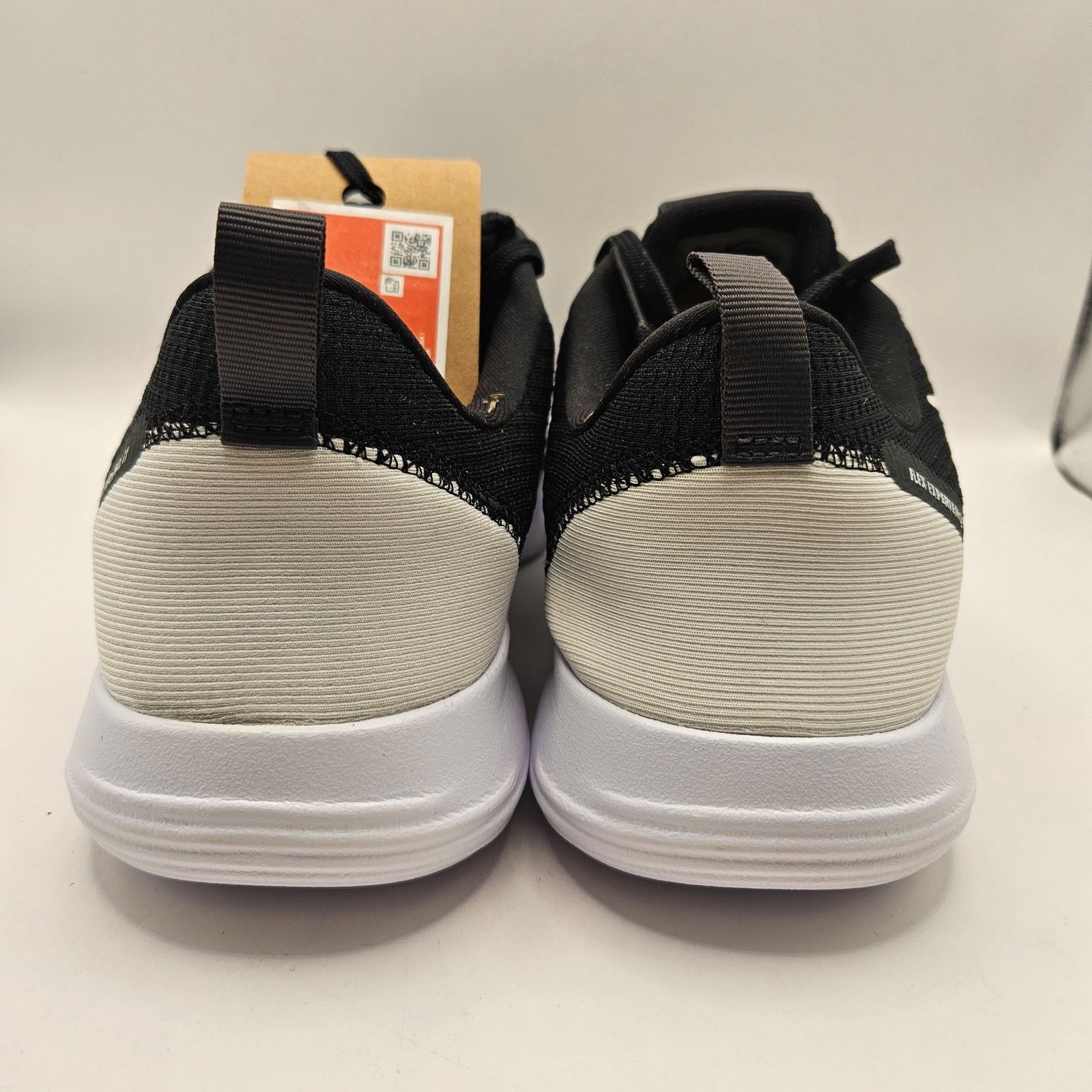 Nike NIKE MEN'S 11 FLEX EXPERIENCE RUN 12 BLACK WHITE NWOB Size US 11 / EU 44 - 3 Thumbnail