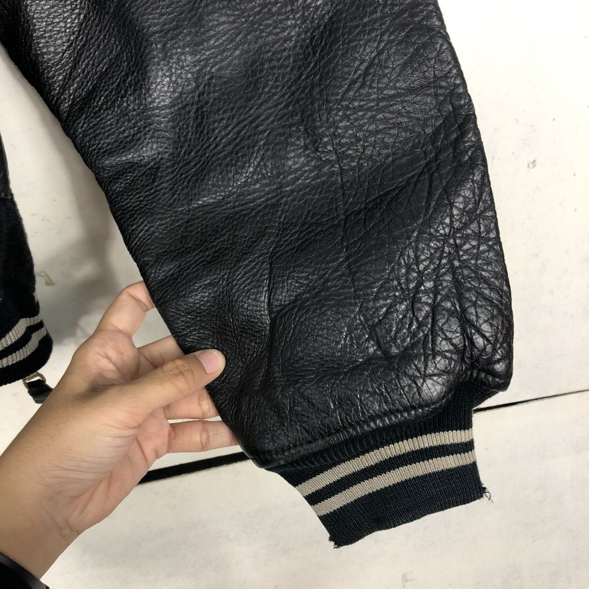 Avirex 🔥VINTAGE AVIREX AMERICA BOMBER VARSITY LEATHER JACKET Size US M / EU 48-50 / 2 - 17 Thumbnail
