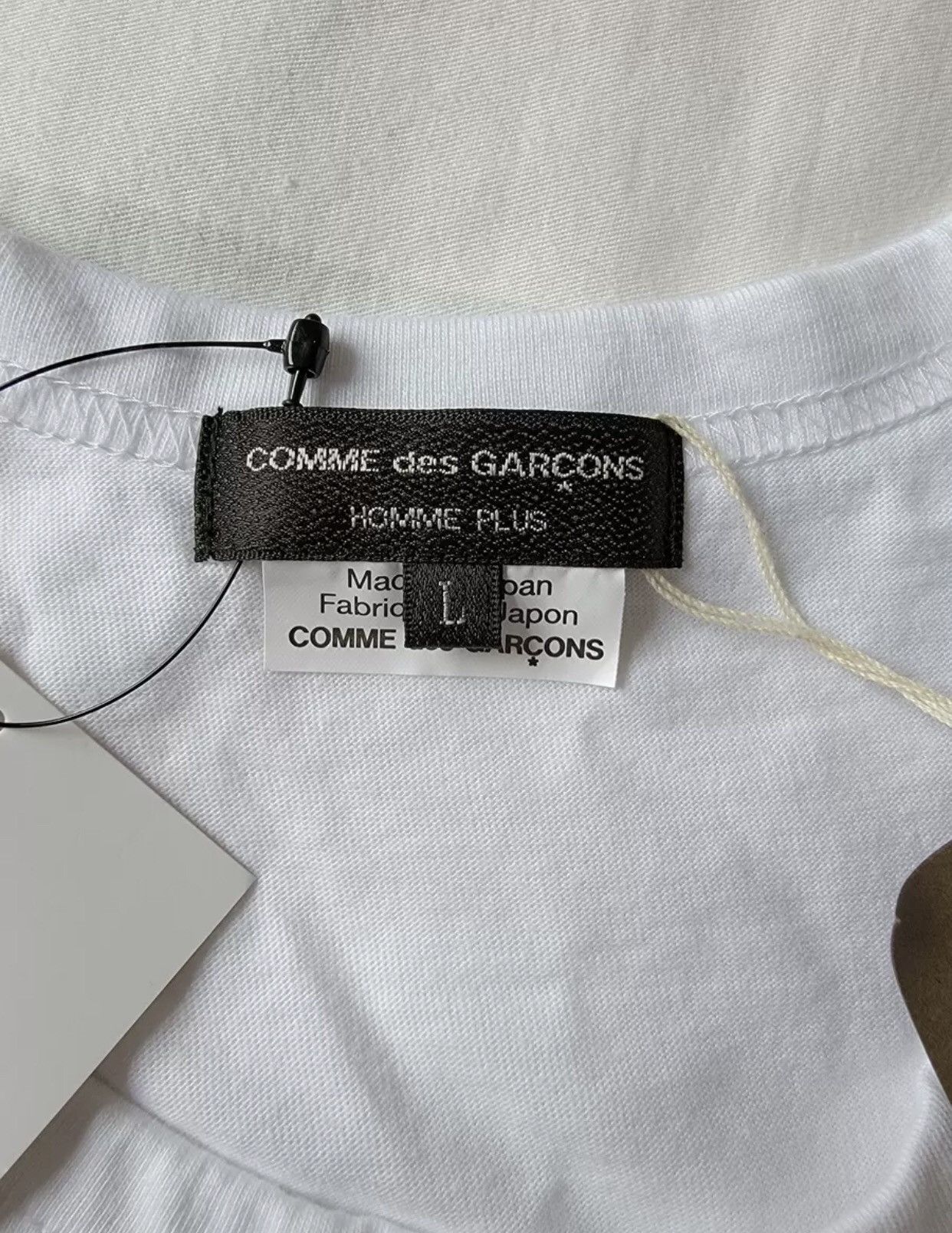 Comme des Garcons White zipper short sleeved T-shirt 2412-Nextarrow Size US L / EU 52-54 / 3 - 5 Thumbnail