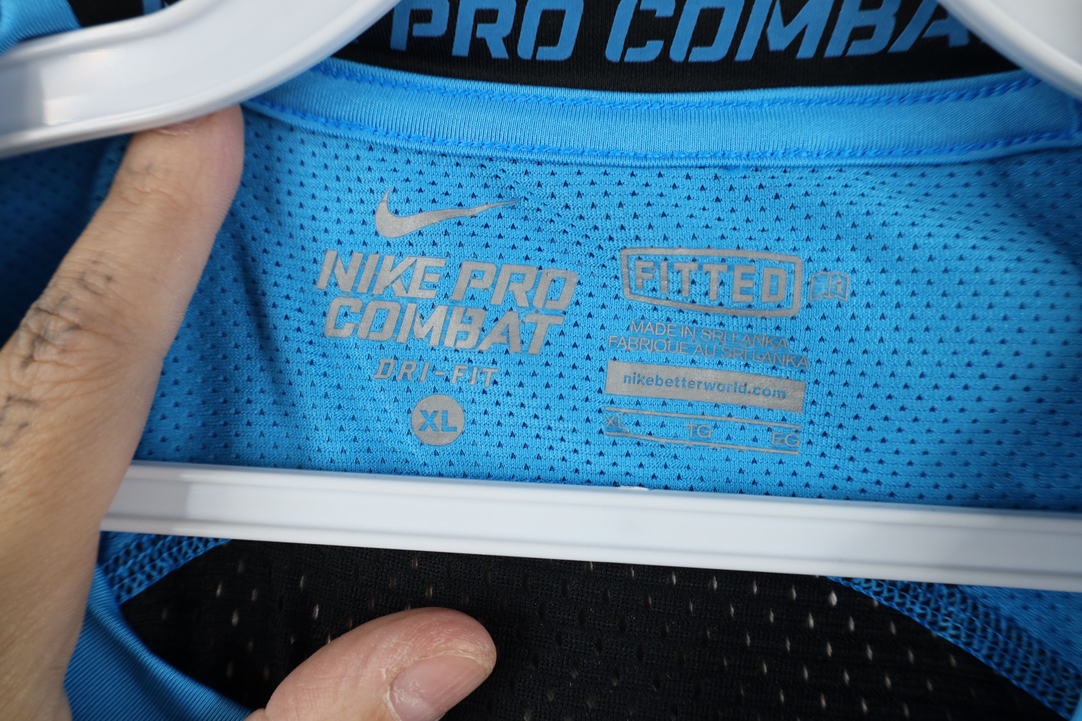 Nike Nike Pro Combat Fitted Camouflage Training T-Shirt Blue Size US XL / EU 56 / 4 - 10 Thumbnail