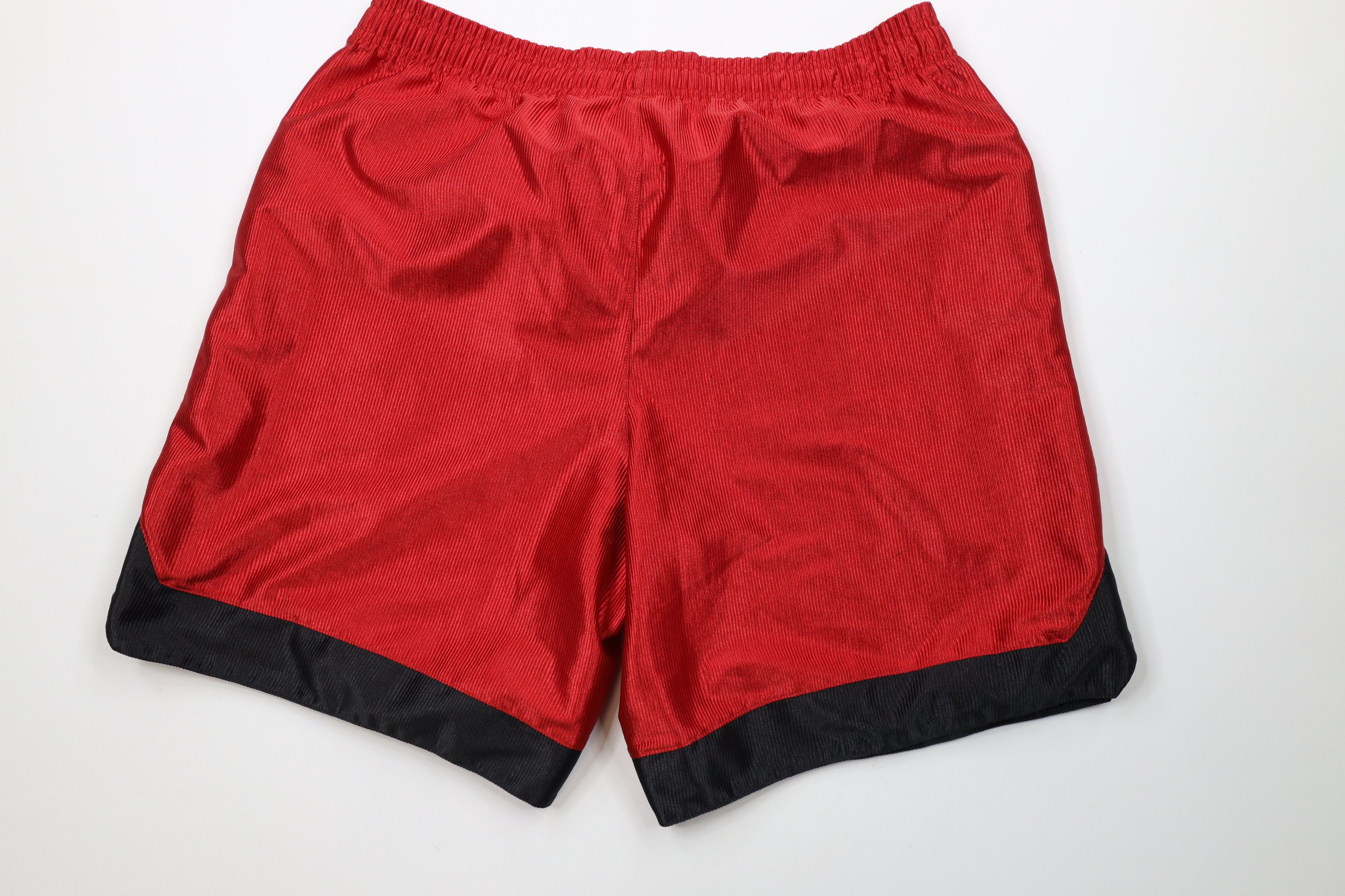 Nike × Vintage Vintage 90s Nike Swoosh Heavyweight Basketball Shorts Red Size US 34 / EU 50 - 8 Thumbnail