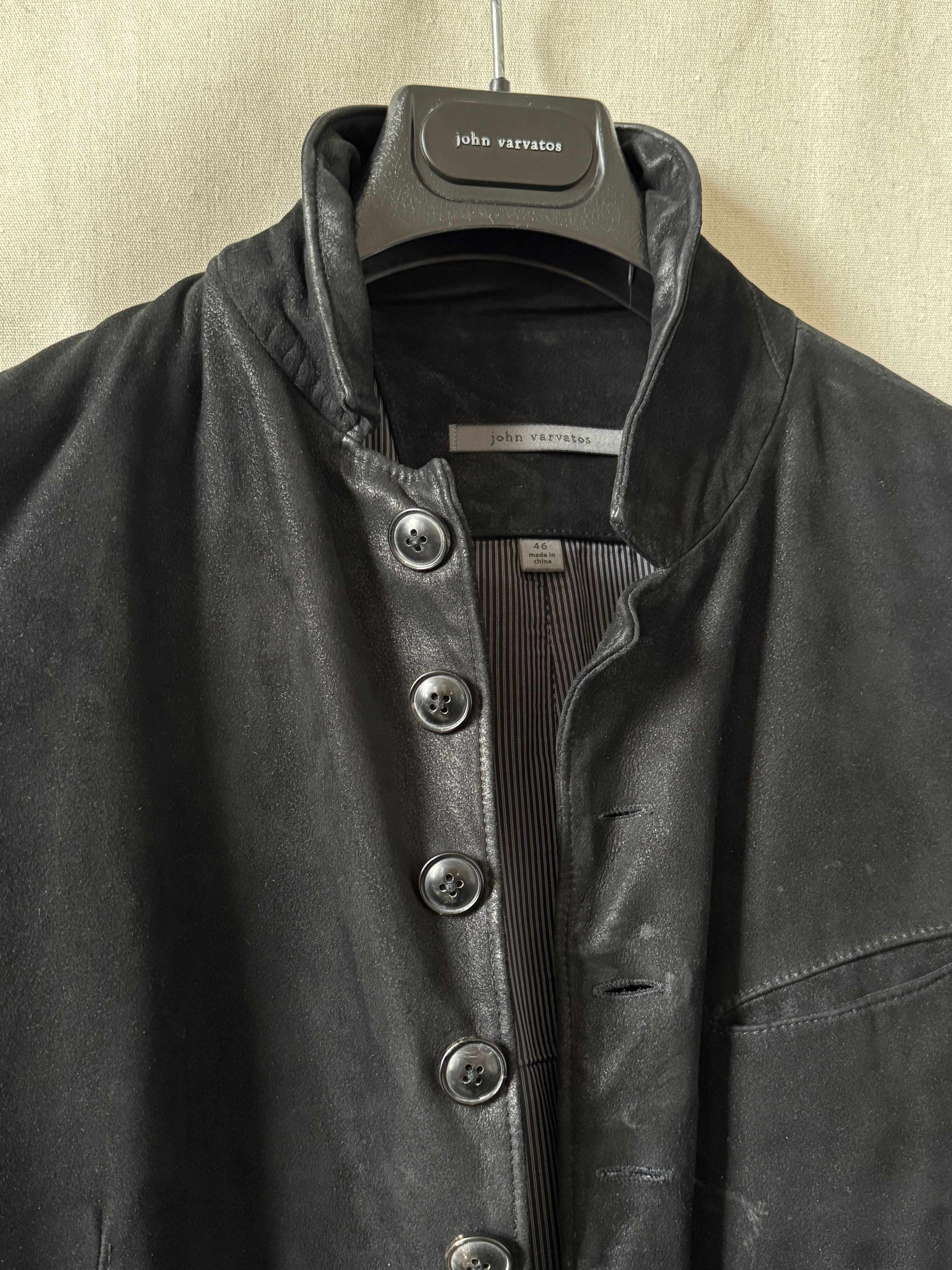 John Varvatos JOHN VARVATOS WOODWARD MULTIBUTTON JACKET (BLACK/SUEDE) Size 46R - 3 Thumbnail