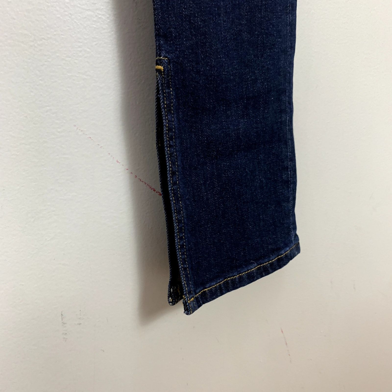 Anthropologie NWT Anthropologie Pilcro The Split Straight Jeans 26 Size 26" / US 2 / IT 38 - 4 Thumbnail