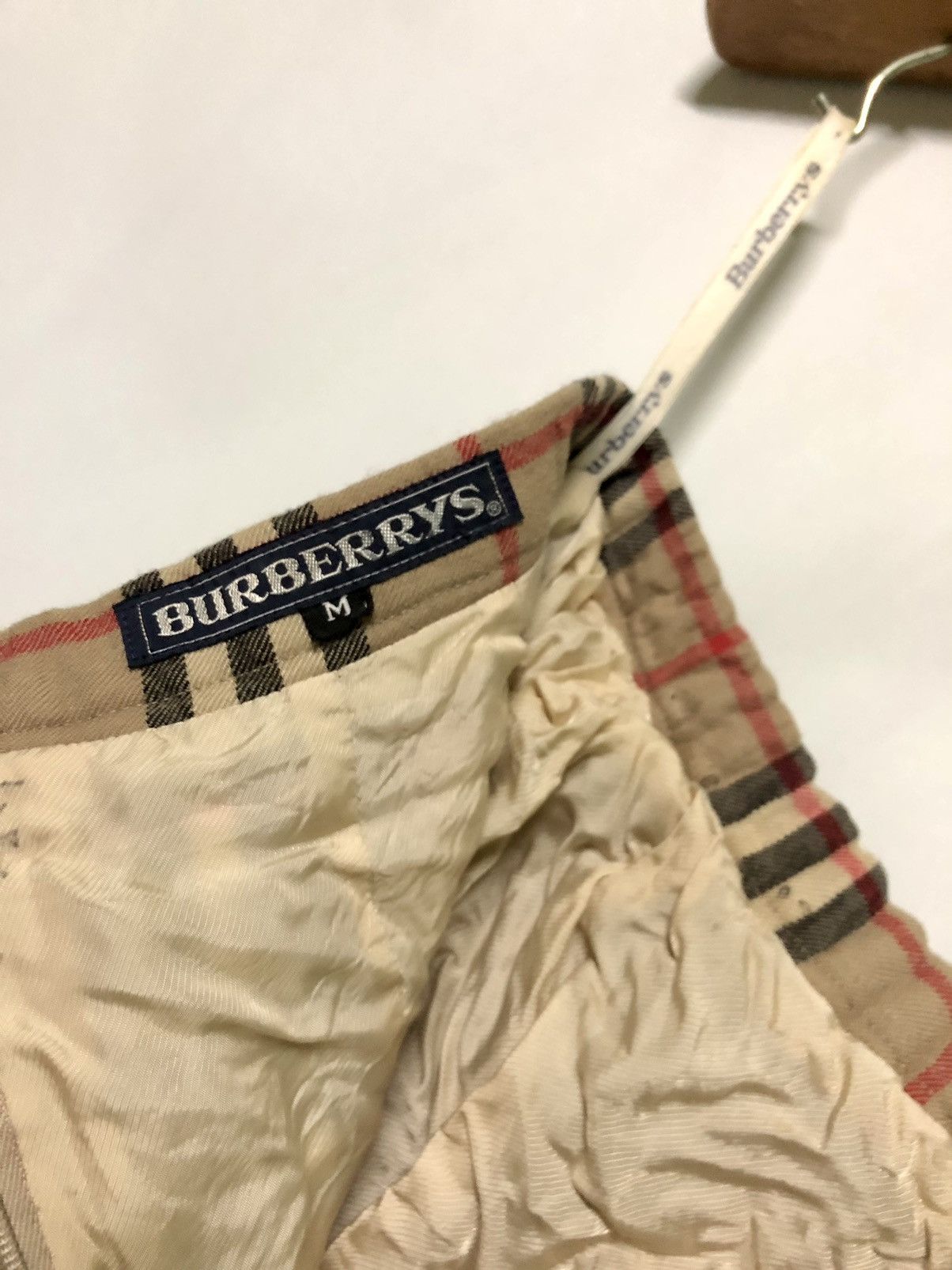 Burberry × Vintage Burberrys Nova Check Skirt Size 24" / US 00 / IT 34 - 9 Thumbnail