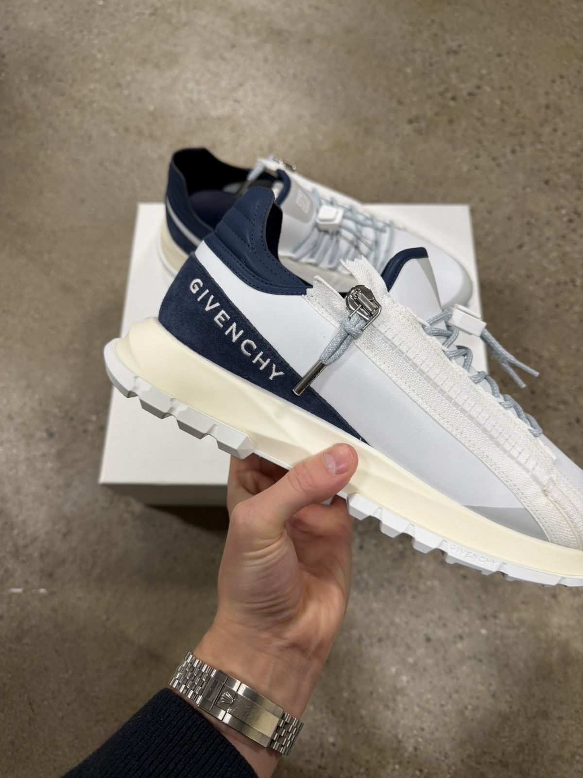 Givenchy Givenchy Spectre Runner Sneaker NEW 900$ Size US 8 / EU 41 - 2 Thumbnail