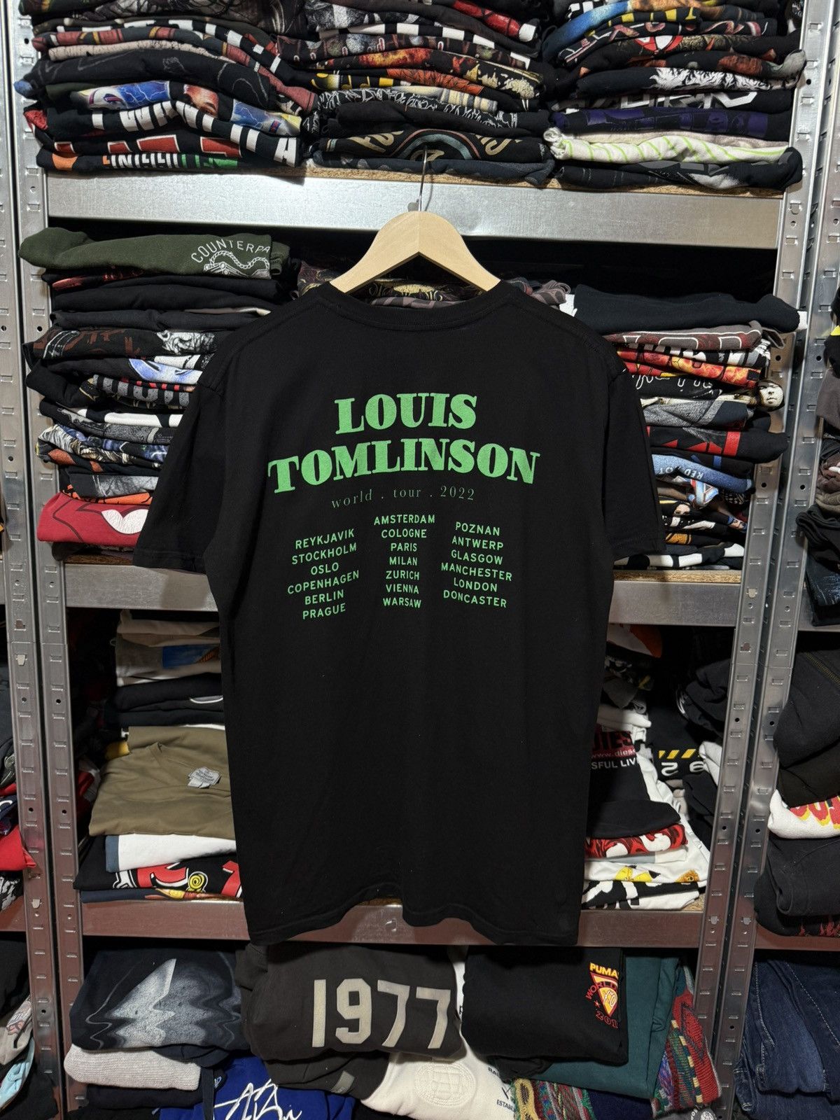 Band Tees Rare Louis Tomlinson World Tour 2022 T-Shirt Y2K Hype Size US XL / EU 56 / 4 - 2 Thumbnail