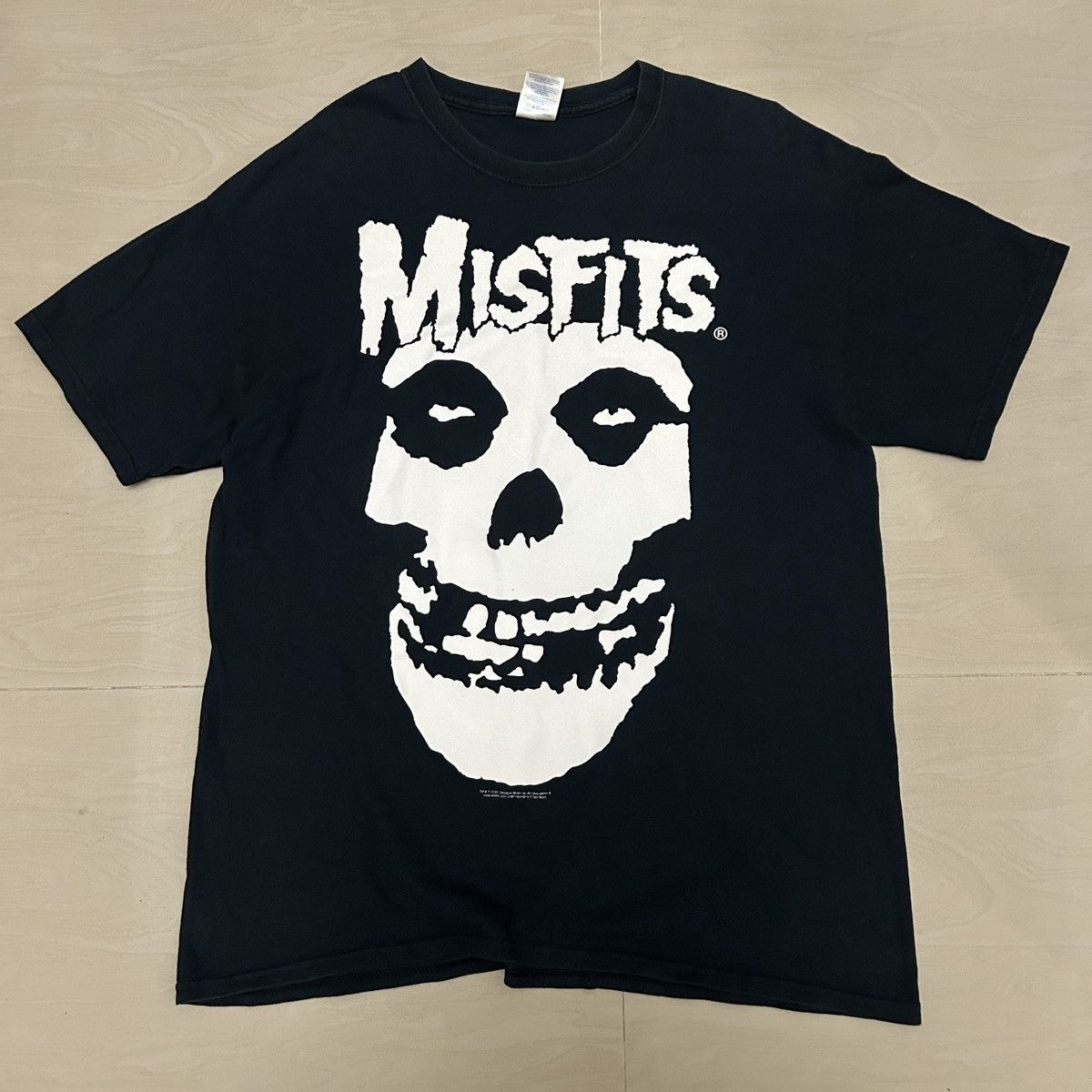 Band Tees × Misfits × Vintage Vintage Misfits 2002s skulls T-shirt Size US S / EU 44-46 / 1 - 1 Thumbnail