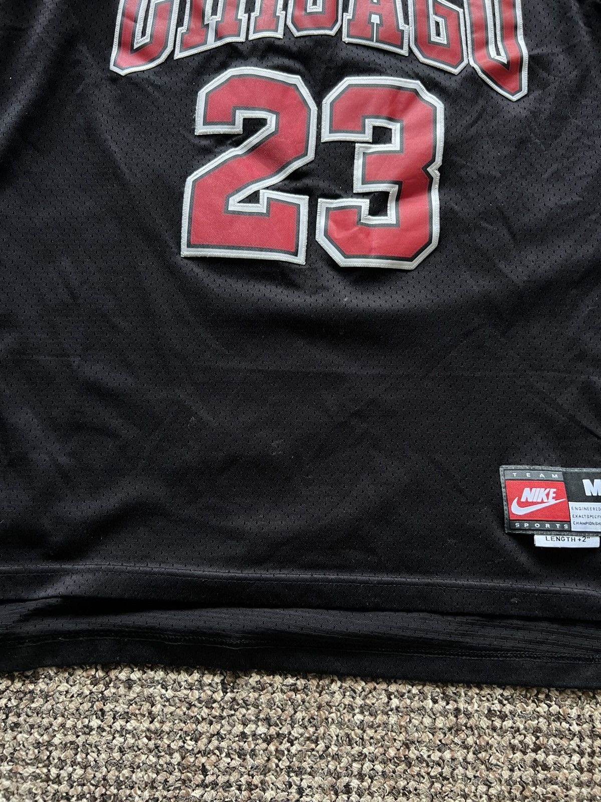 NBA Vintage Nike Chicago Bulls Jersey #23 Jordan NBA Tank Top Size US M / EU 48-50 / 2 - 8 Thumbnail
