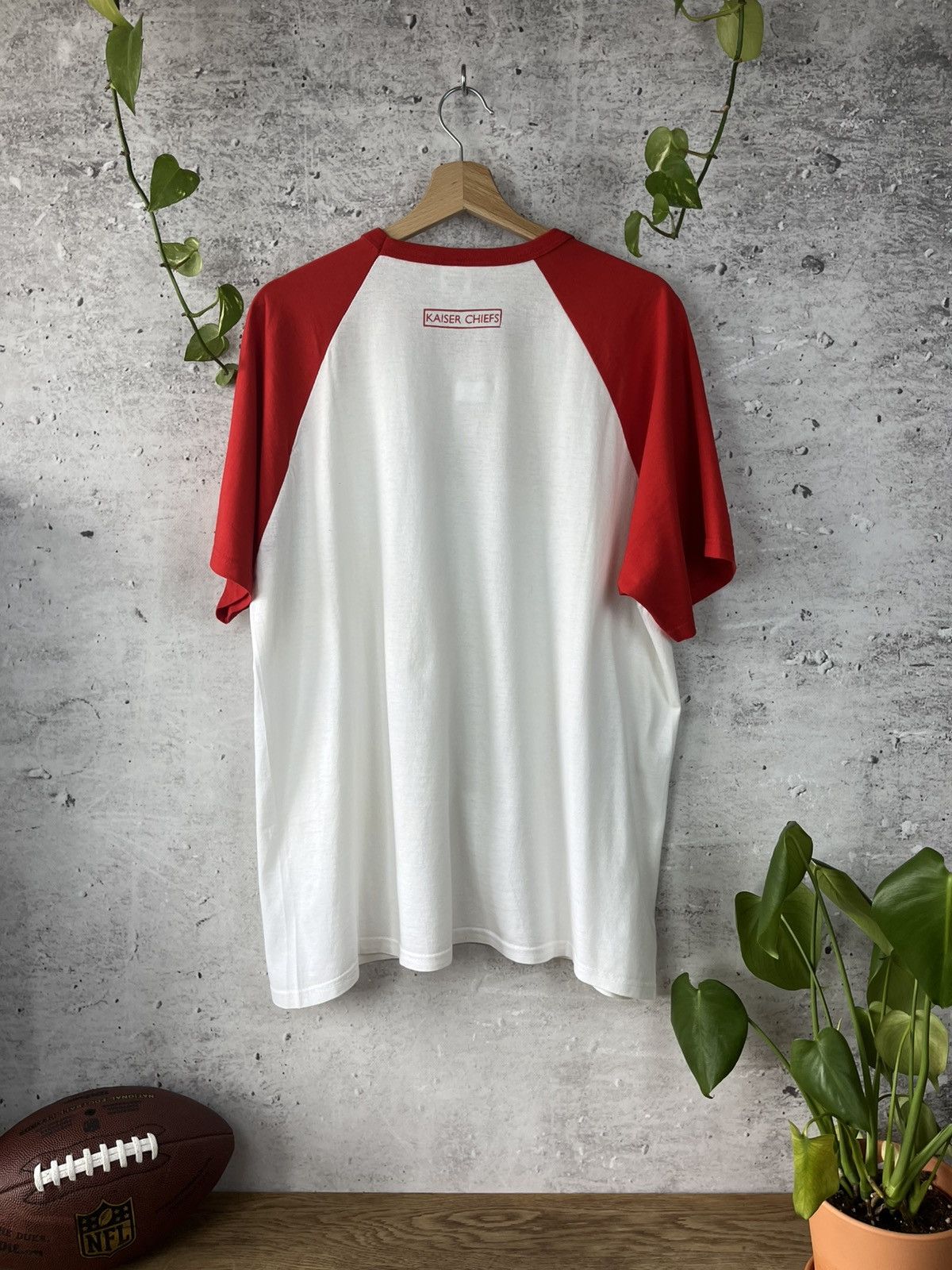 Band Tees × Fruit Of The Loom Kaiser Chiefs - birt pop band t-shirt Size US XL / EU 56 / 4 - 5 Thumbnail