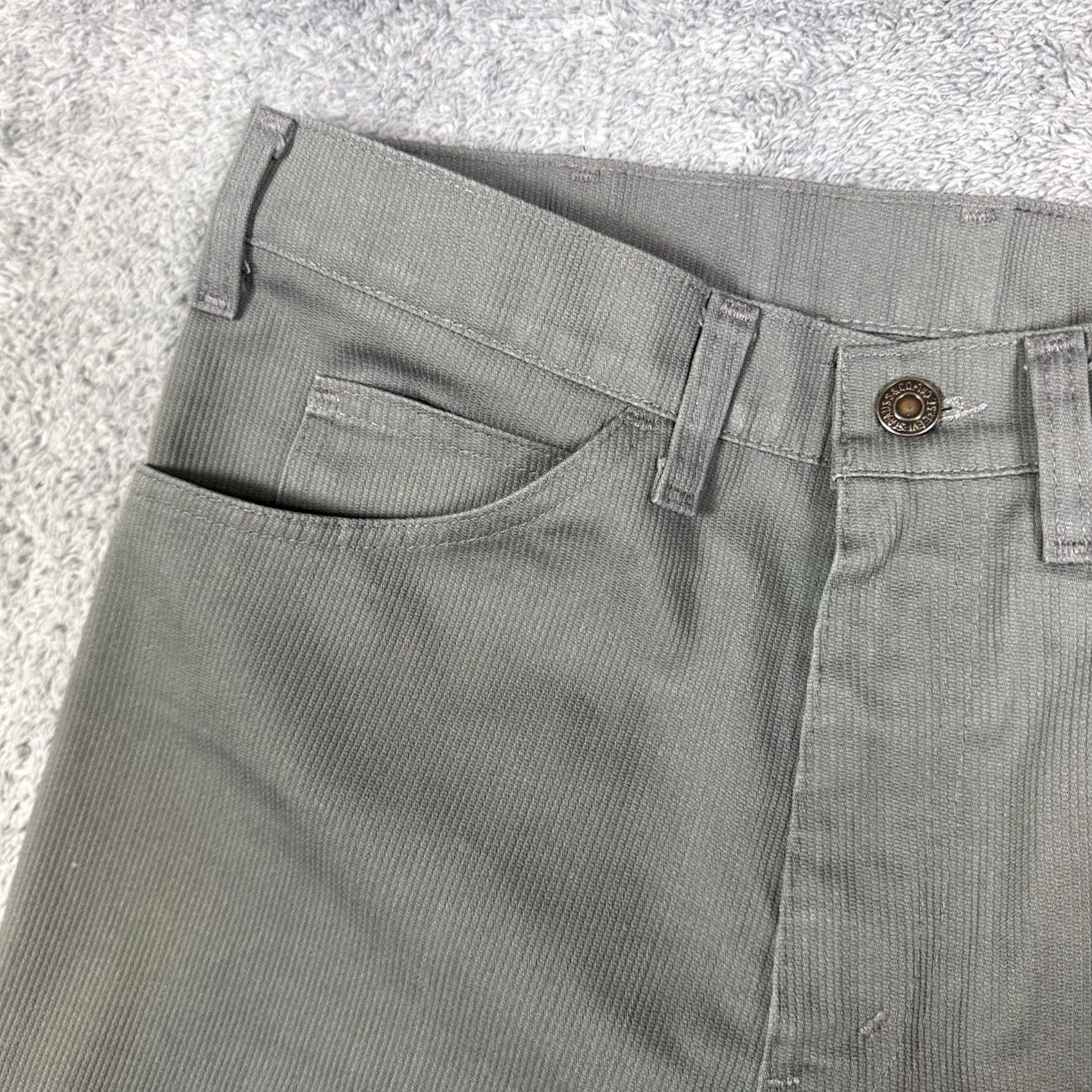 Levi's VINTAGE Levi's 517 Pants Mens 33x33 Corduroy Talon STA-PREST Rockabilly 1991 Size US 33 - 5 Thumbnail