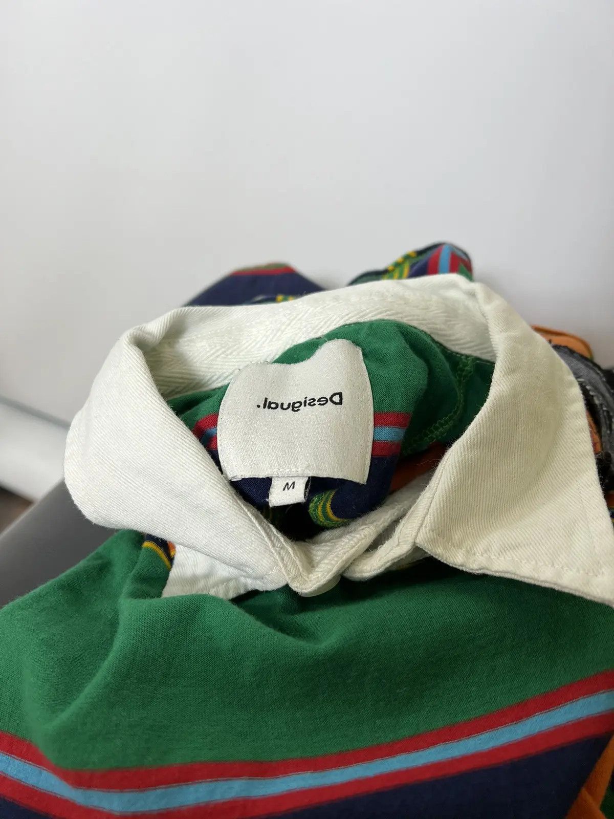 Desigual Desigual men’s multicolour polo T-shirt Size US M / EU 48-50 / 2 - 3 Thumbnail