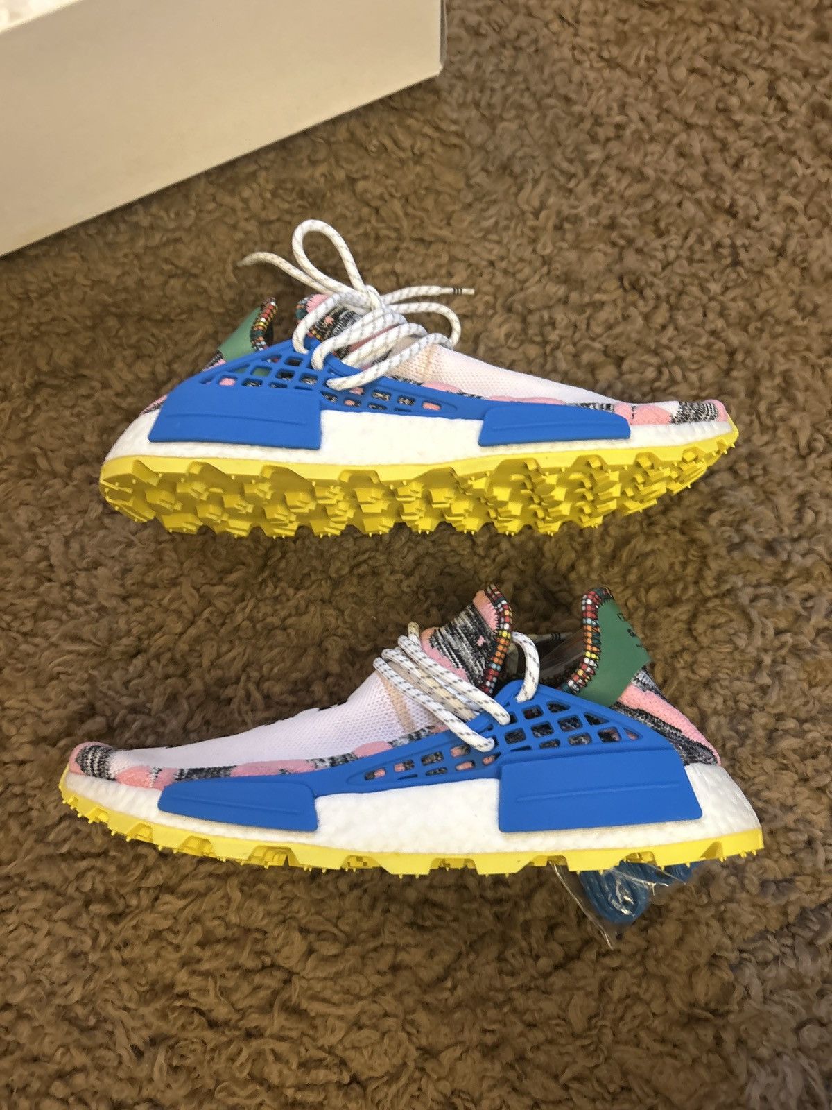 Adidas × Pharrell Adidas Pharrell Human Race NMD Size US 10 / EU 43 - 6 Thumbnail