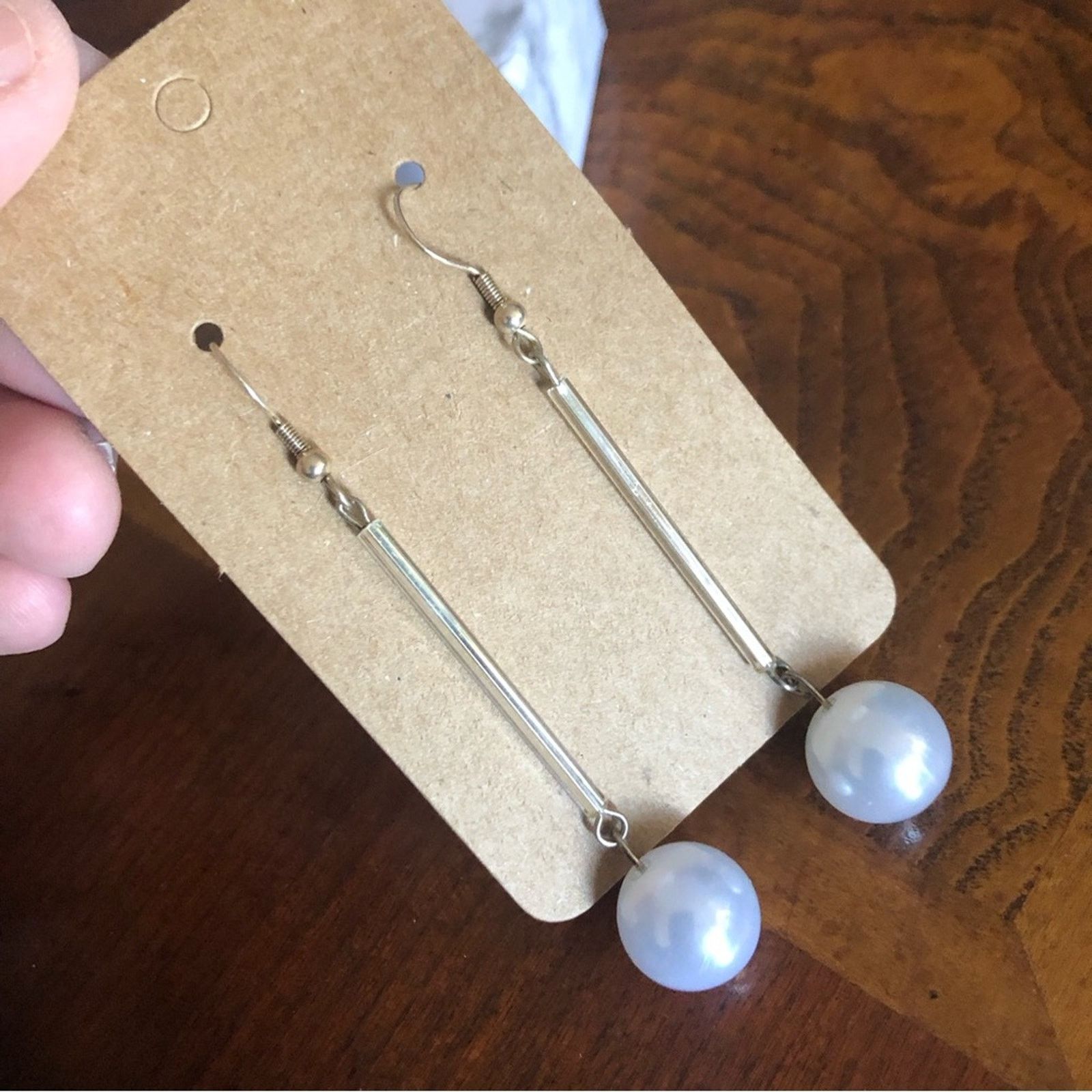 Jewelry Elegant Long Bugle Bead Pearl Drop Earrings in Silver, Women's