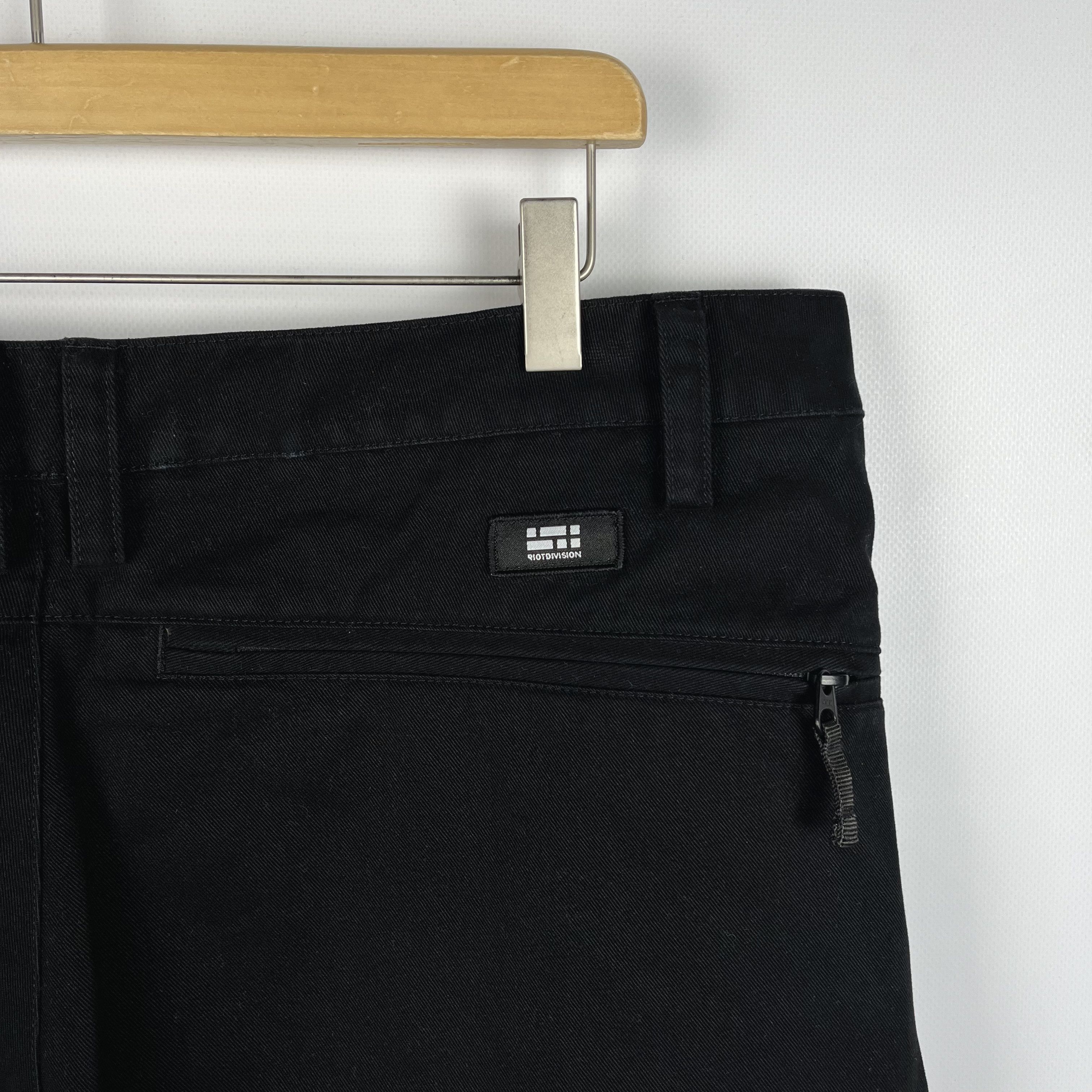 Riot Division Riot Division Civil Cargo Pants Generation 1. Size US 34 / EU 50 - 13 Thumbnail