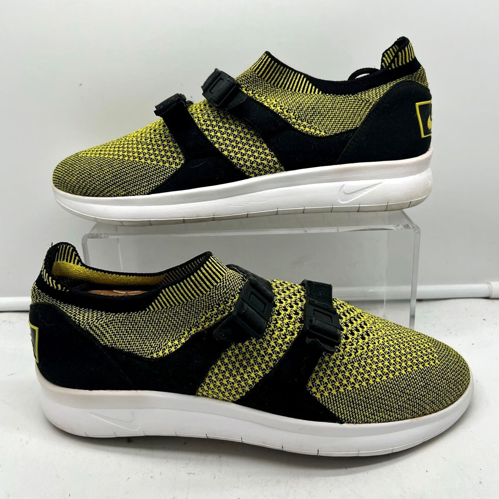 Nike Title: Nike Air Running Shoes Mens 8 Ultra Flyknit Yellow Black Size ONE SIZE - 2 Thumbnail