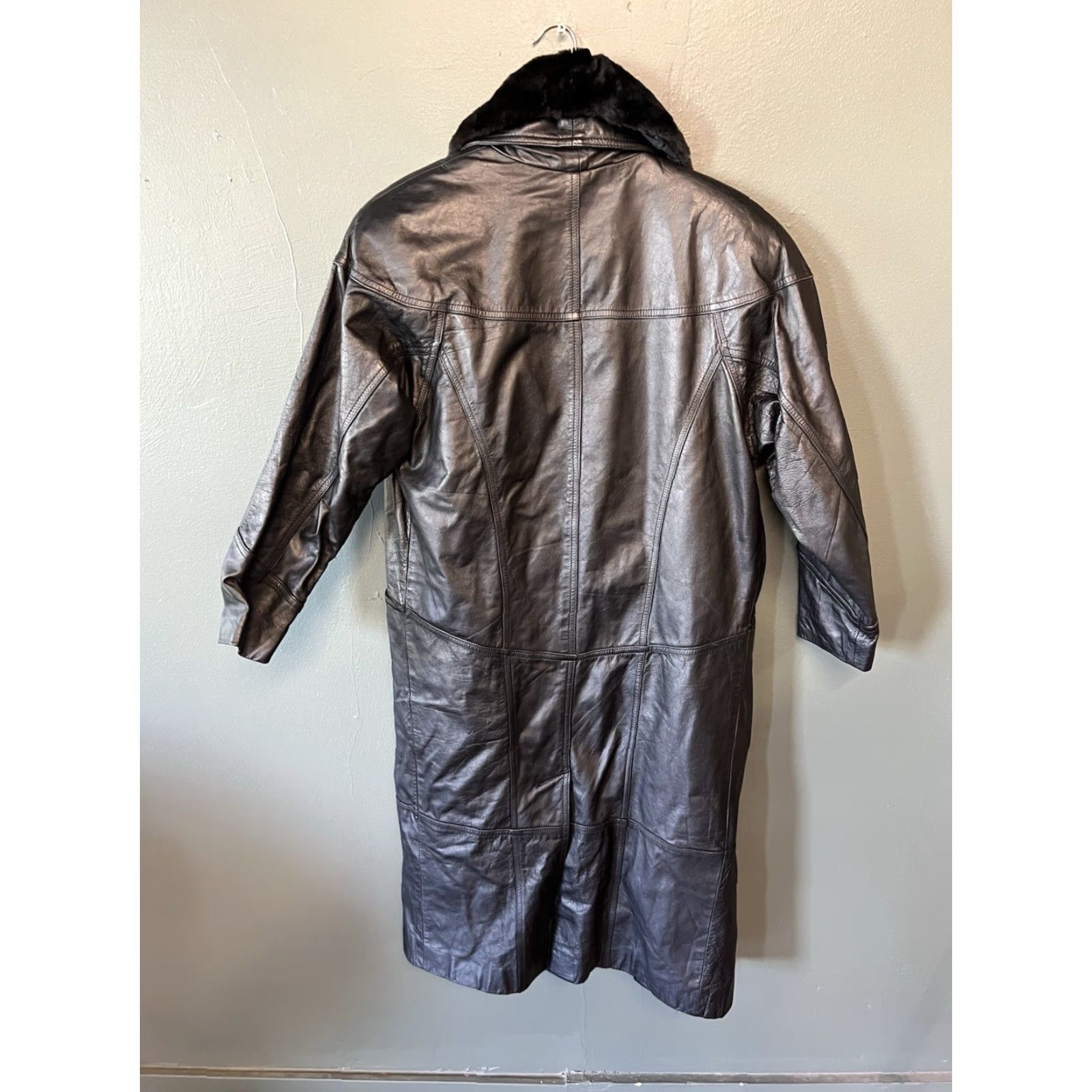 Vintage VINTAGE Wilsons Leather Womens Black Leather Peacoat Jacket XS Size Jacket Womens XS Black Pea Coat Womens Size XS / US 0-2 / IT 36-38 - 2 Thumbnail
