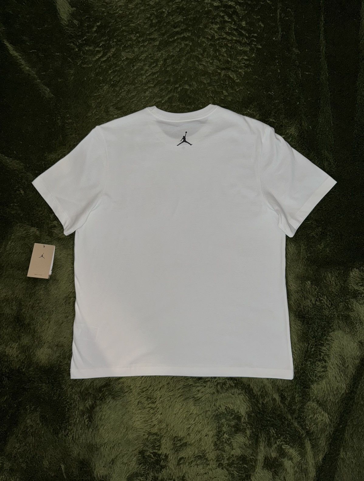 Jordan Brand [XL] Jordan Dri-FIT Basketball Graphic T-Shirt White Size US XL / EU 56 / 4 - 7 Thumbnail