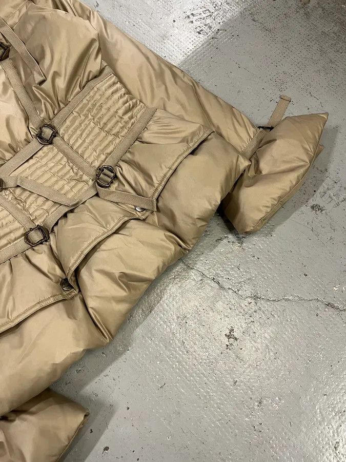 Just Cavalli 2000s Cavalli Harness Bondage Beige Puffer Jacket Size S / US 4 / IT 40 - 8 Thumbnail