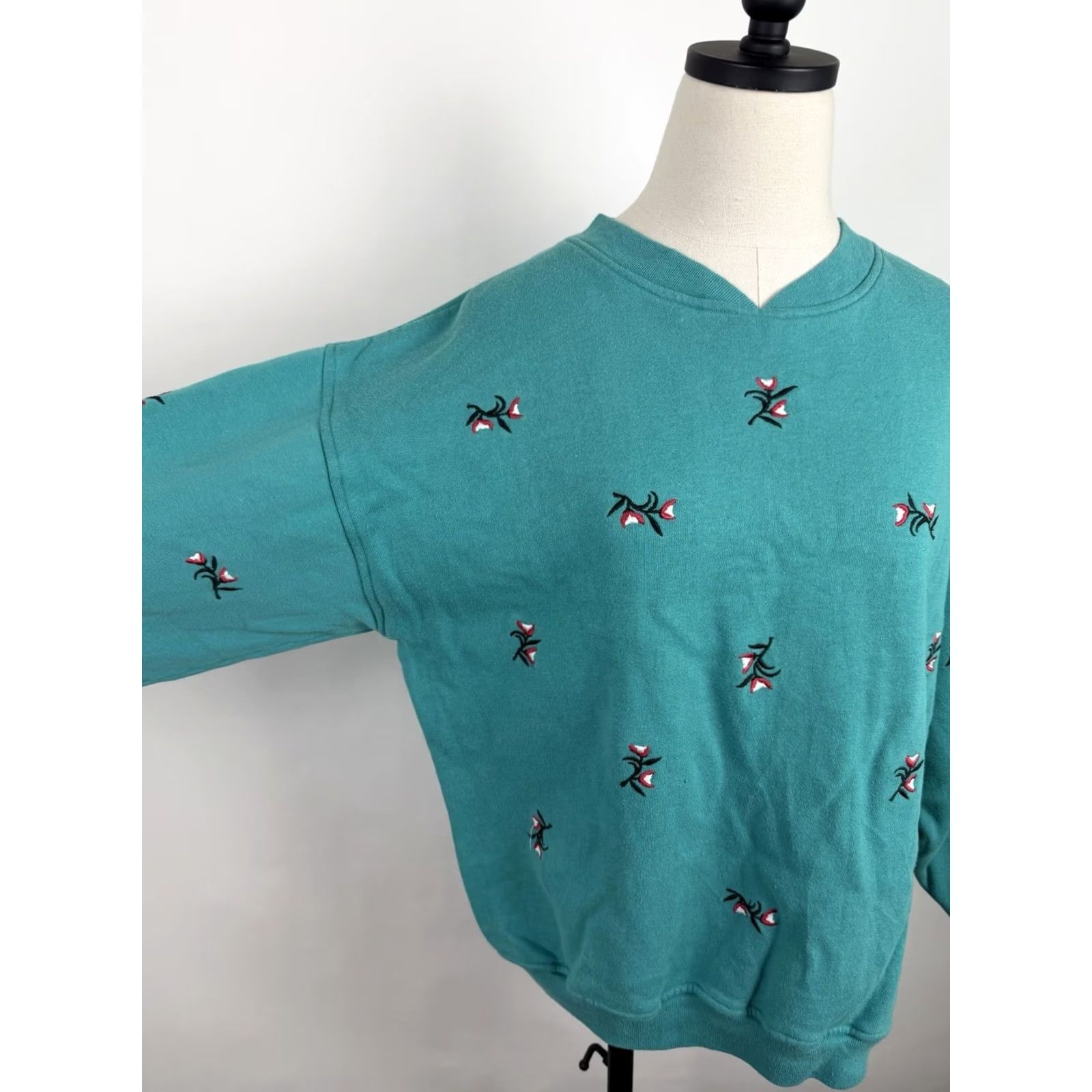 Altea VINTAGE Embroidered Sweatshirt Womens Medium Teal V-neck Relaxed Fit Grunge 90s Size M / US 6-8 / IT 42-44 - 4 Thumbnail