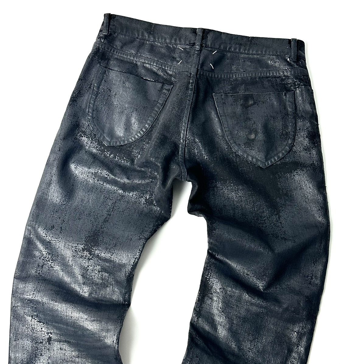 Maison Margiela **RARE** Maison Martin Margiela AW09 Cracked Paint Denim Size US 30 / EU 46 - 4 Thumbnail