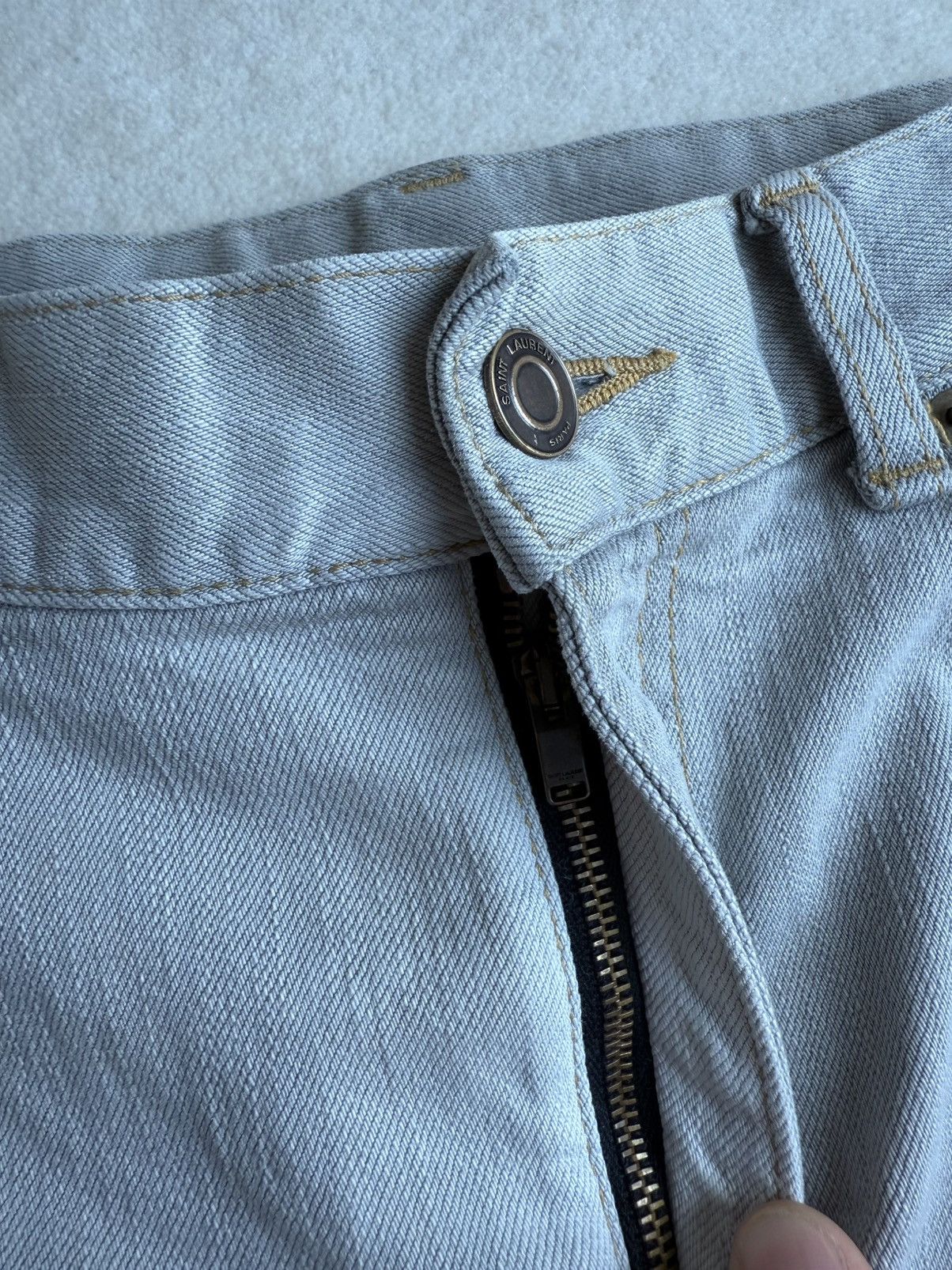 Saint Laurent Paris SS14 grail Saint Laurent grey knee tear denim jeans Hedi 31 Size US 31 - 8 Thumbnail