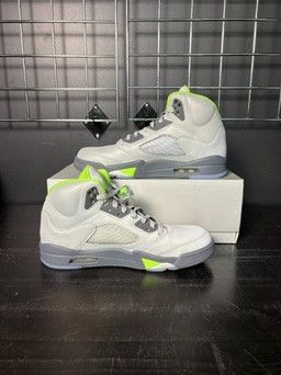 Jordan Brand Air Jordan 5 Retro "Green Bean" (2022) - Size 11 Size US 11 / EU 44 - 2 Thumbnail
