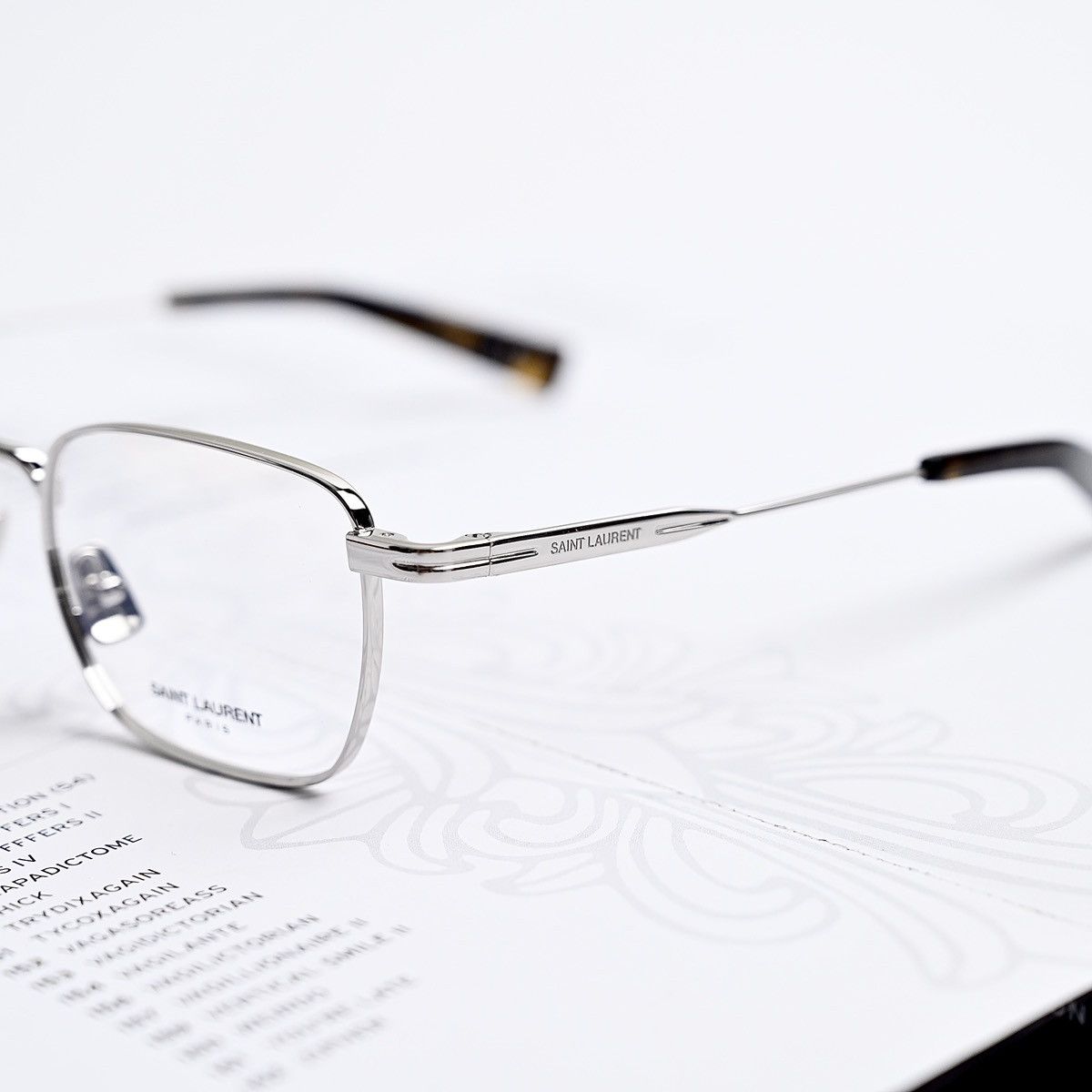 Saint Laurent Paris SAINT LAURENT SL 729 GLASSES Size ONE SIZE - 3 Thumbnail