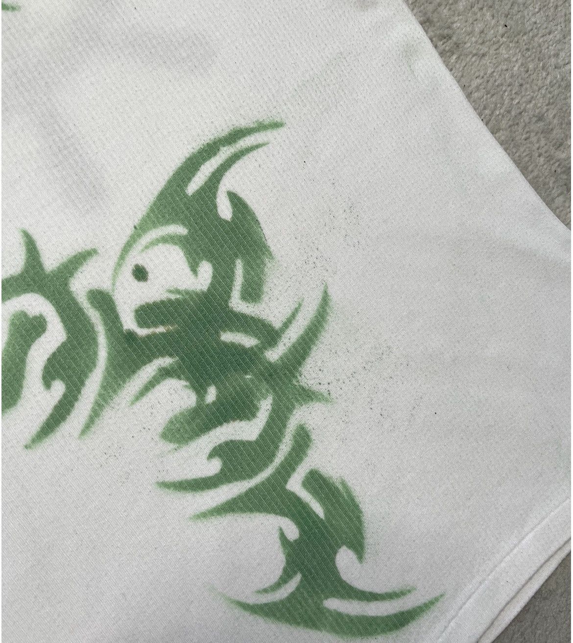 Vintage Vintage White T-Shirt Tee Print Anarchy Grafiti Size US M / EU 48-50 / 2 - 4 Thumbnail
