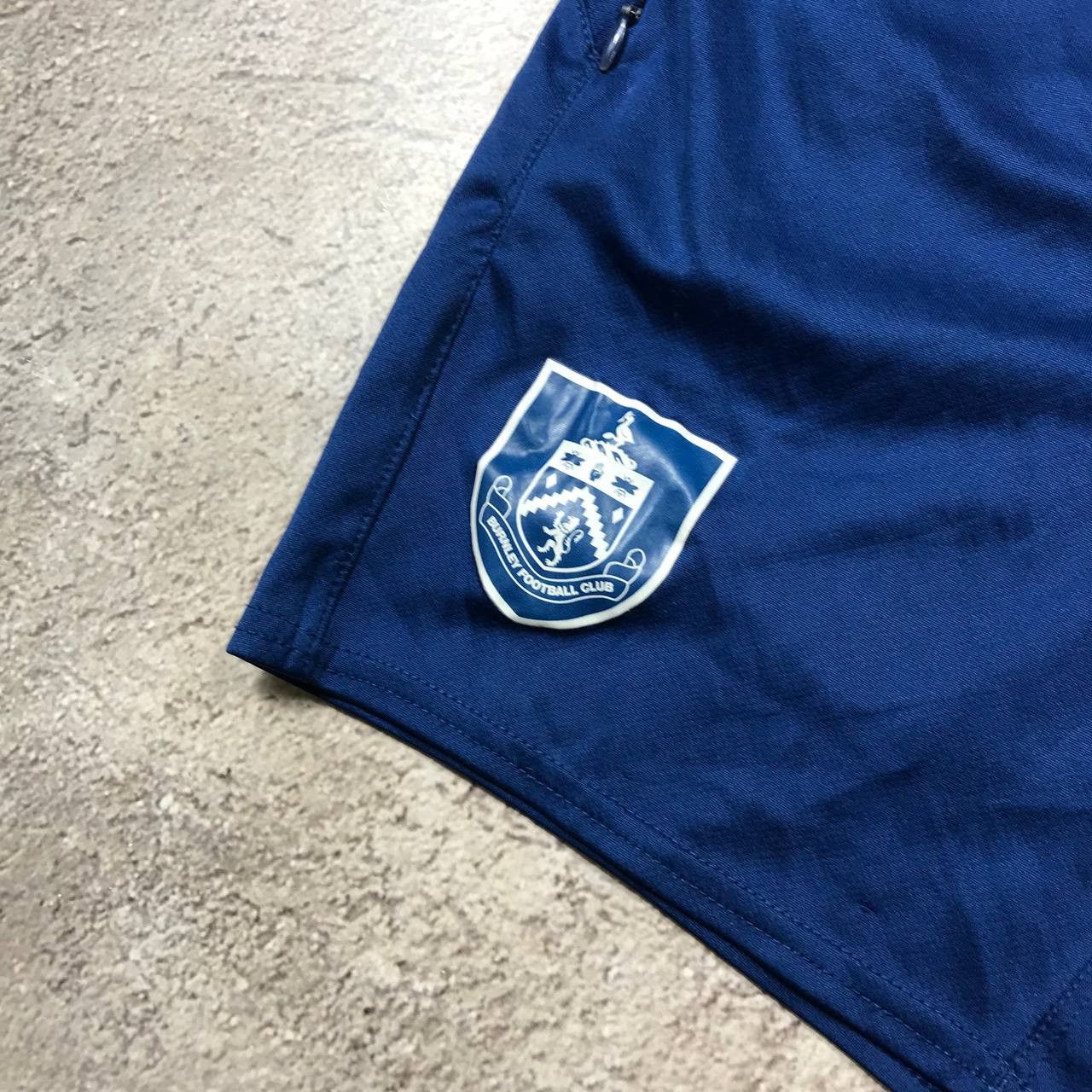 Umbro vintage Umbro shorts swoosh streetwear japan Y2K Size US 28 / EU 44 - 3 Thumbnail