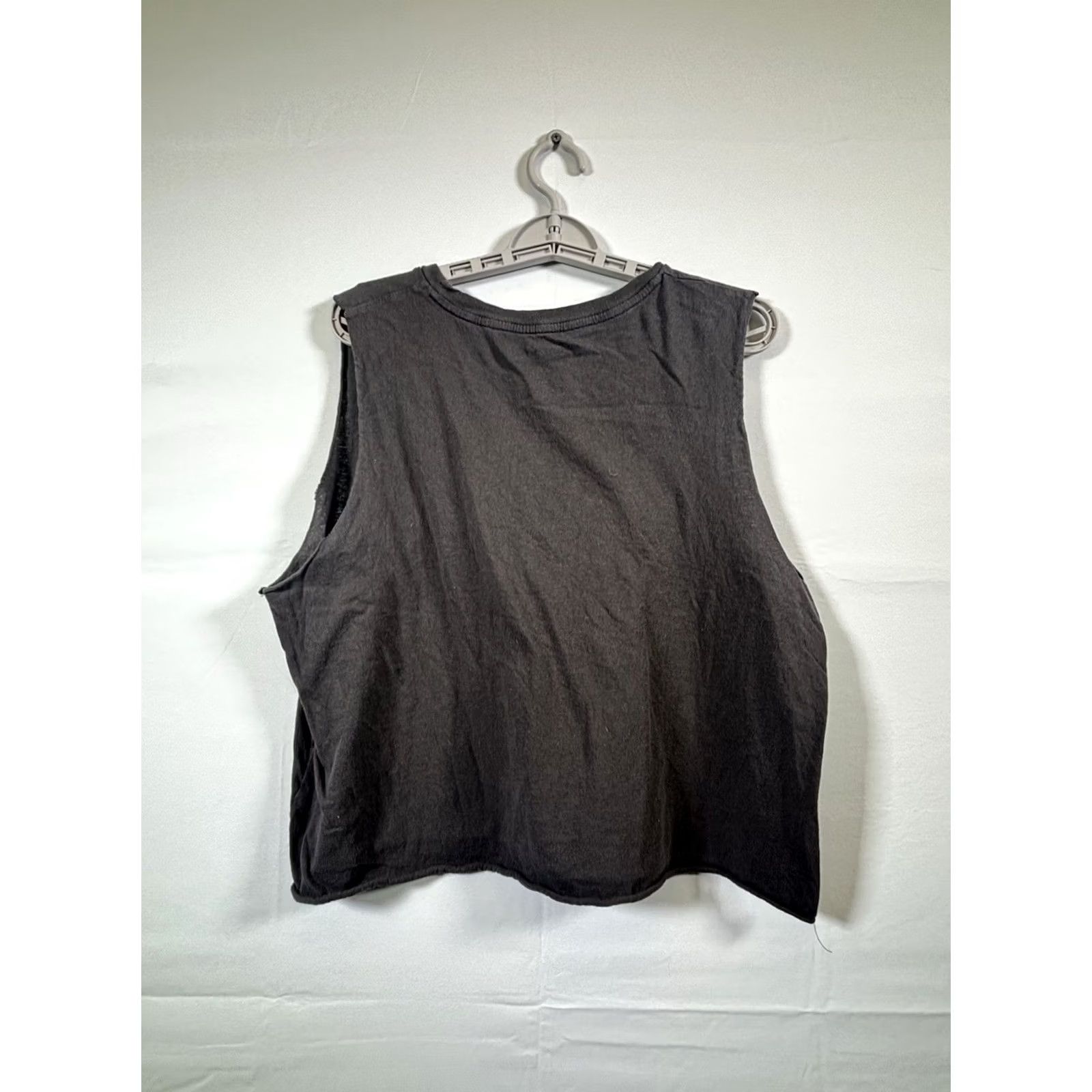 Vintage VINTAGE Women’s Rolling Stones Cropped Tank Top T Shirt Gray 2XL Crew Neck Sleeveless Spaghetti Strap 100% Cotton USA Rock Music Biker Punk Retro Size XXL / US 16-18 / IT 52-54 - 6 Thumbnail