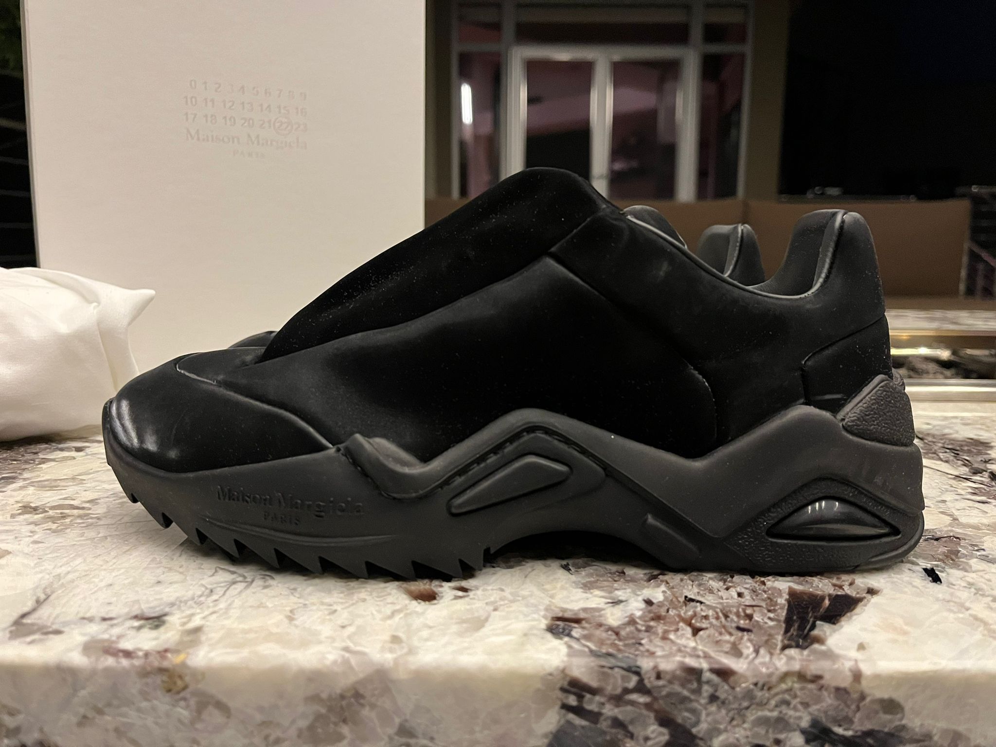 Maison Margiela Low Top Future Sneakers in Black Size US 8 / EU 41 - 6 Thumbnail
