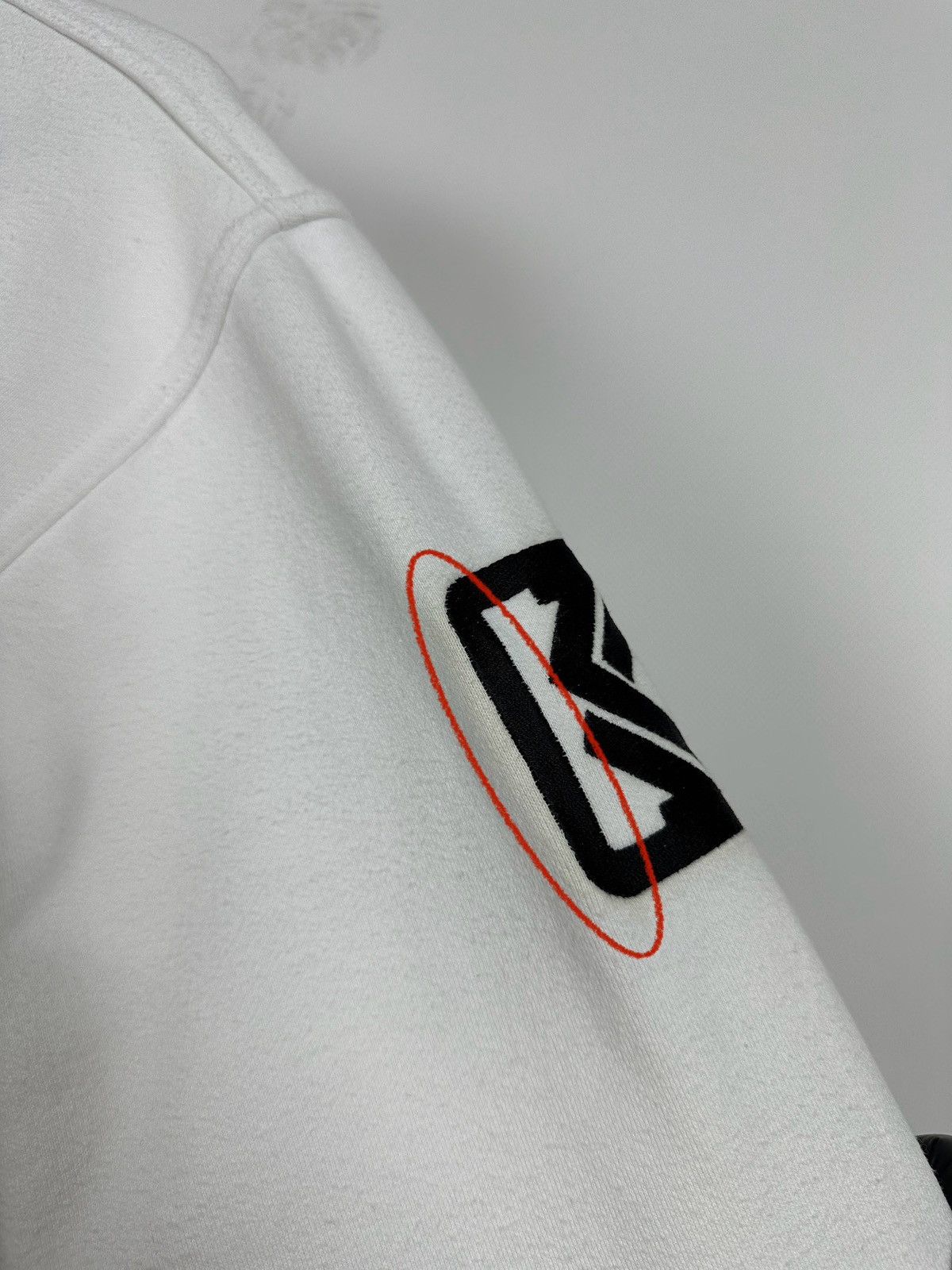 Karl Kani 90s Vintage Karl Kani Big Logo Dollar $ White Sweatshirt Size US S / EU 44-46 / 1 - 21 Thumbnail