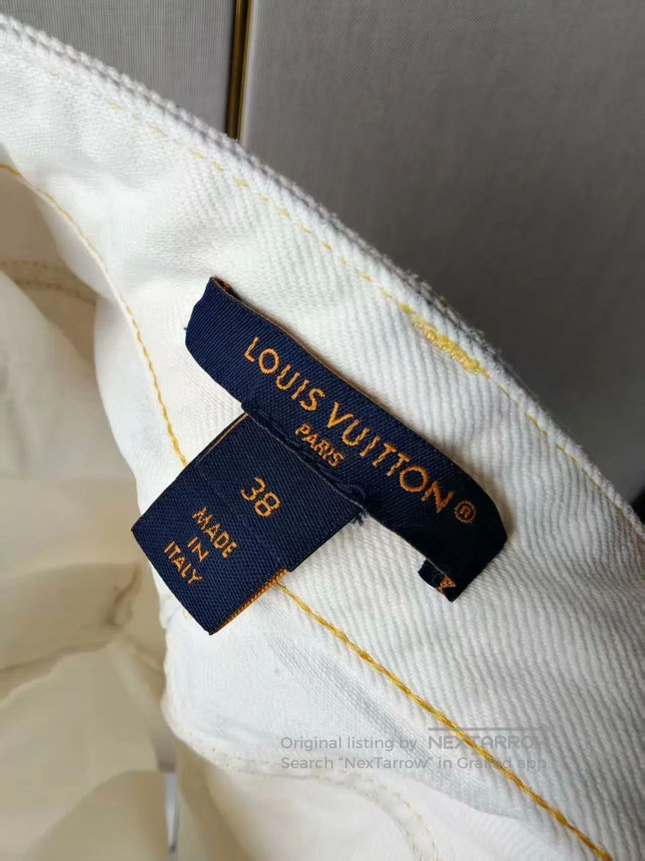 Louis Vuitton LV Women's Shorts. Size 31" - 3 Thumbnail