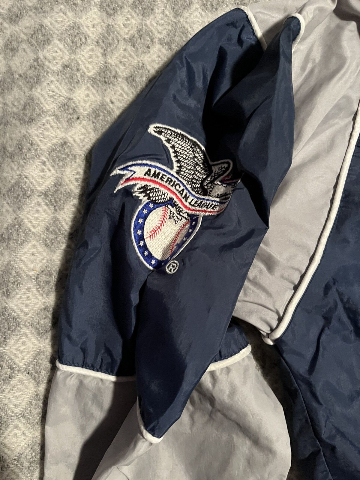 Starter Vintage Starter NY Yankees Rain Coat. Size US L / EU 52-54 / 3 - 6 Thumbnail