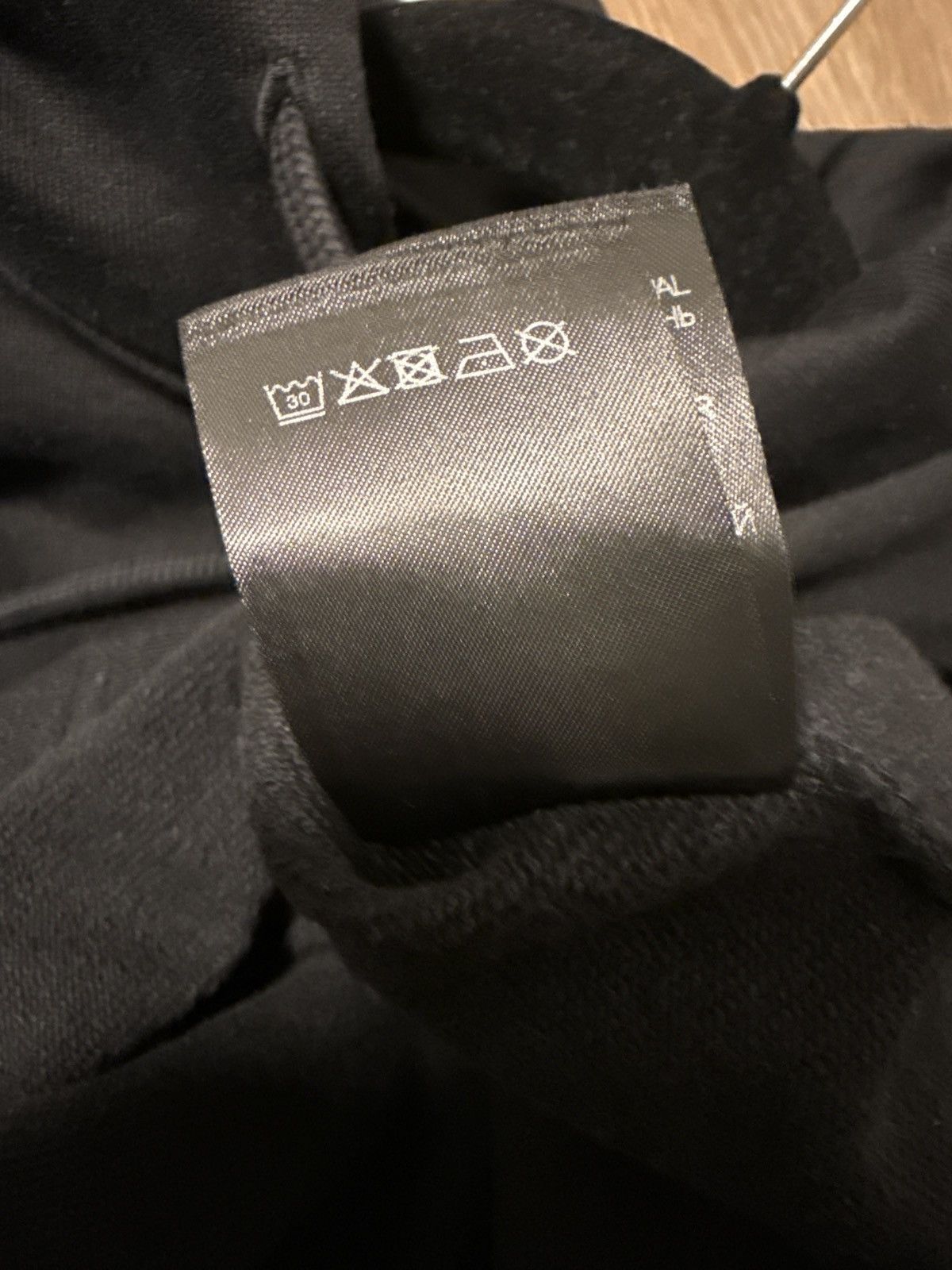 Vetements Vetements.com Hoodie (Black) Size US M / EU 48-50 / 2 - 5 Thumbnail