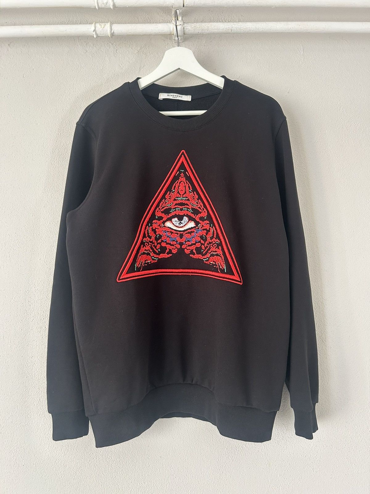 Givenchy Givenchy Eye of Providence Embroidered Sweatshirt - Size L Size US L / EU 52-54 / 3 - 1 Thumbnail