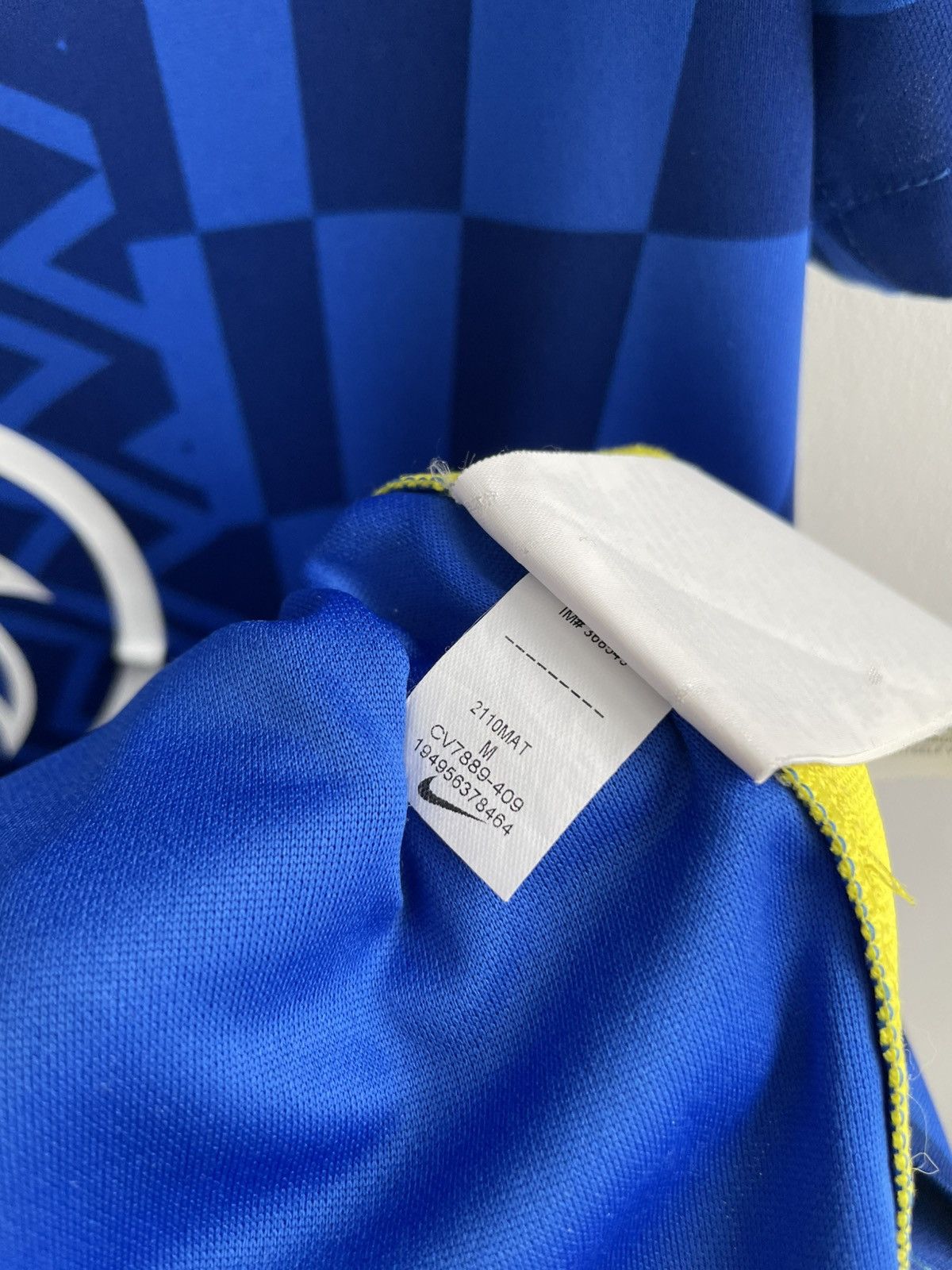 Nike Chelsea 2021 2022 Home Football Shirt Soccer Jersey Nike Size US L / EU 52-54 / 3 - 10 Thumbnail