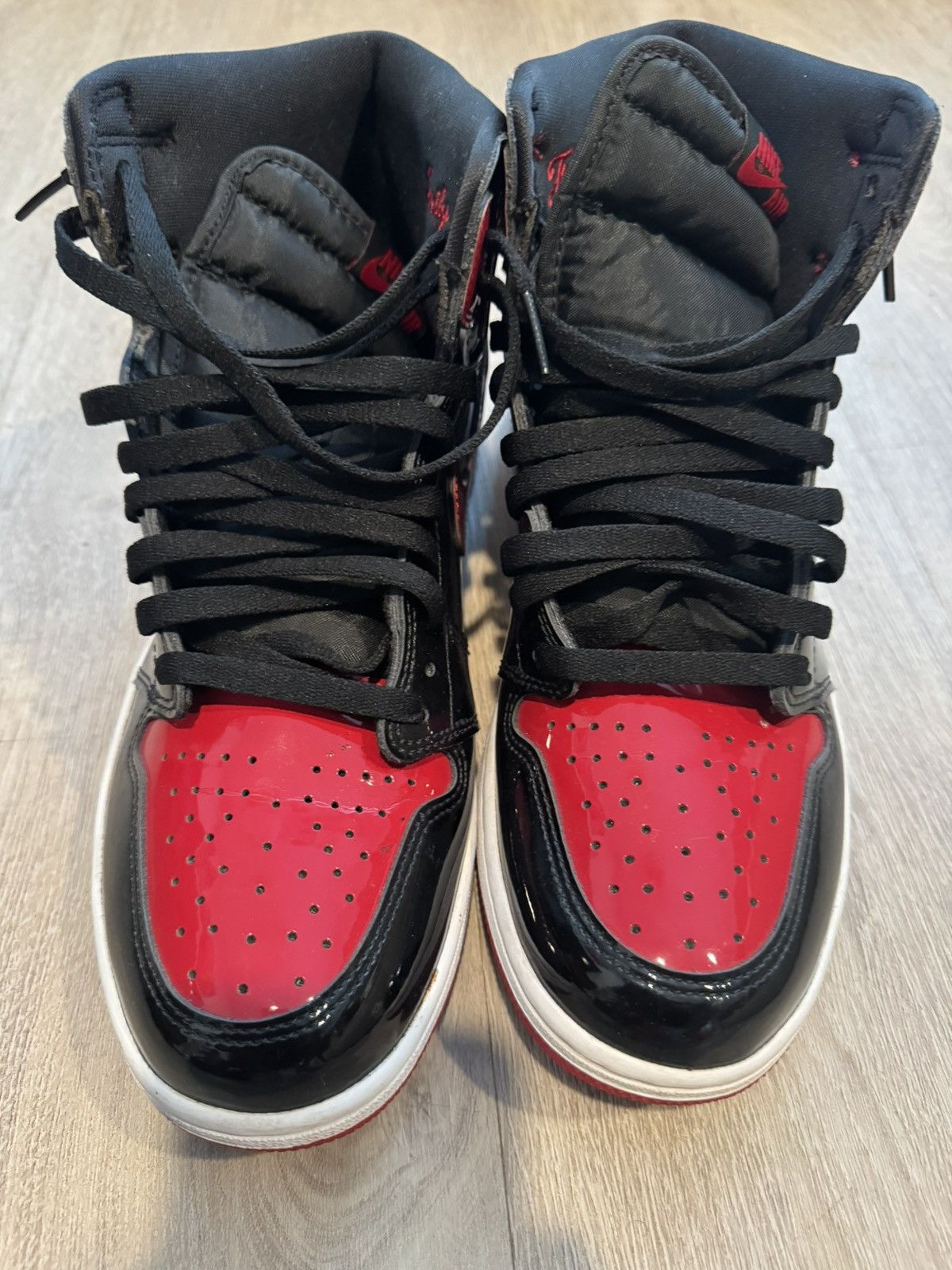 Jordan Brand Jordan 1 Retro High OG Size US 10.5 / EU 43-44 - 2 Thumbnail