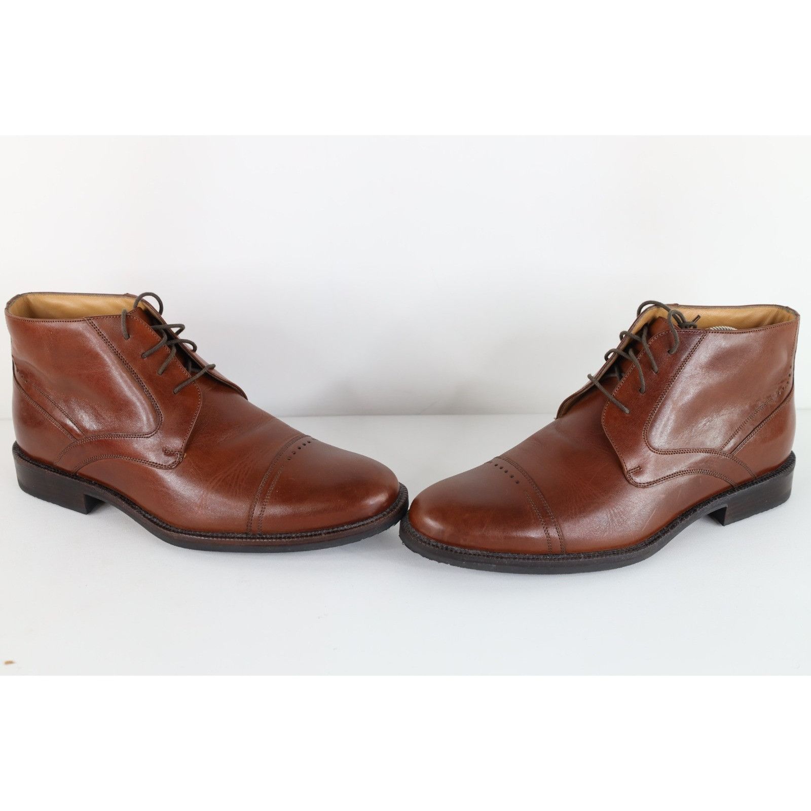 Johnston & Murphy Johnston & Murphy Sheepskin Leather Toe Cap Chukkas Boots Size US 10 / EU 43 - 1 Thumbnail