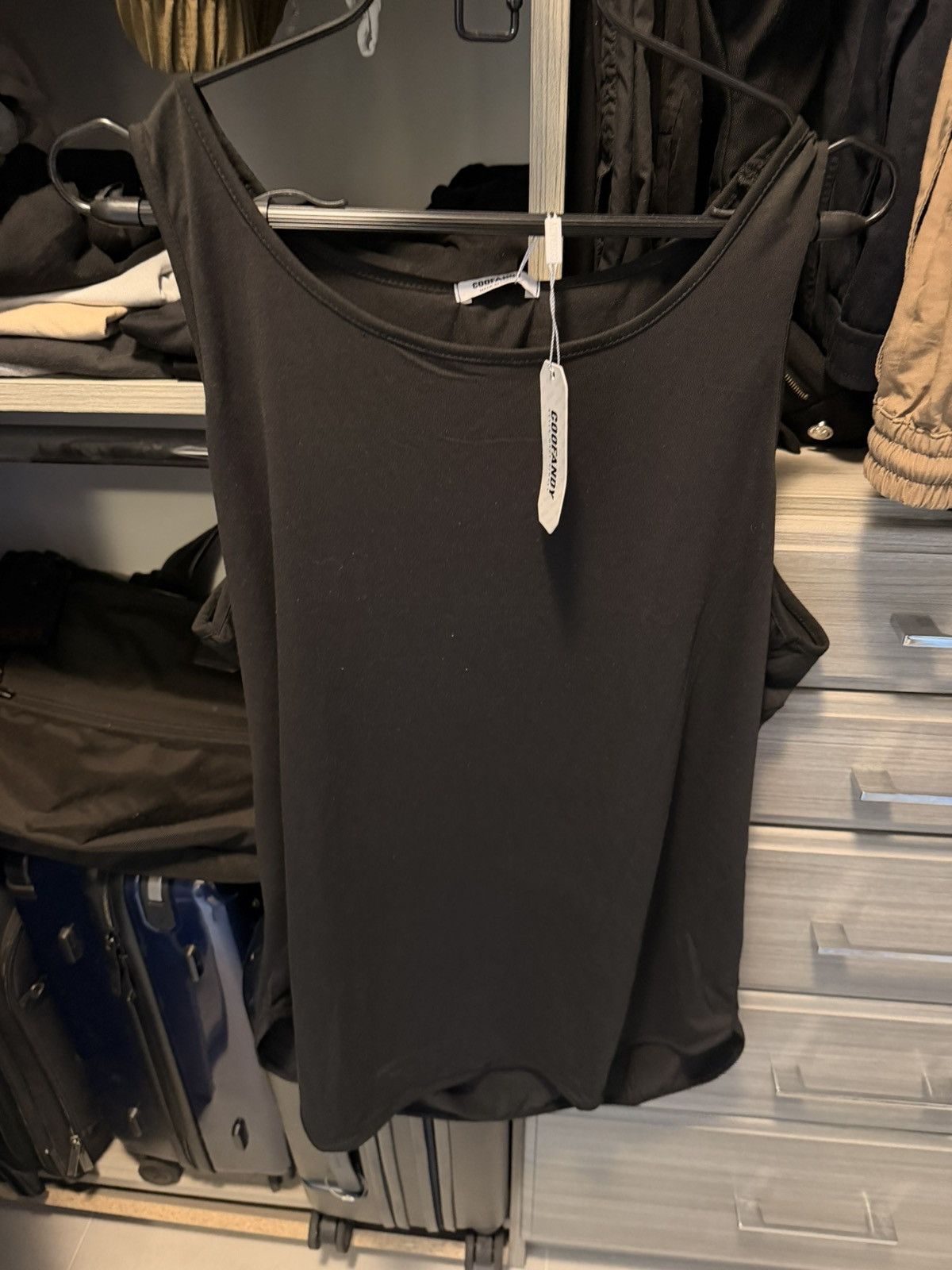 Japanese Brand Two black tank tops Size US L / EU 52-54 / 3 - 1 Thumbnail
