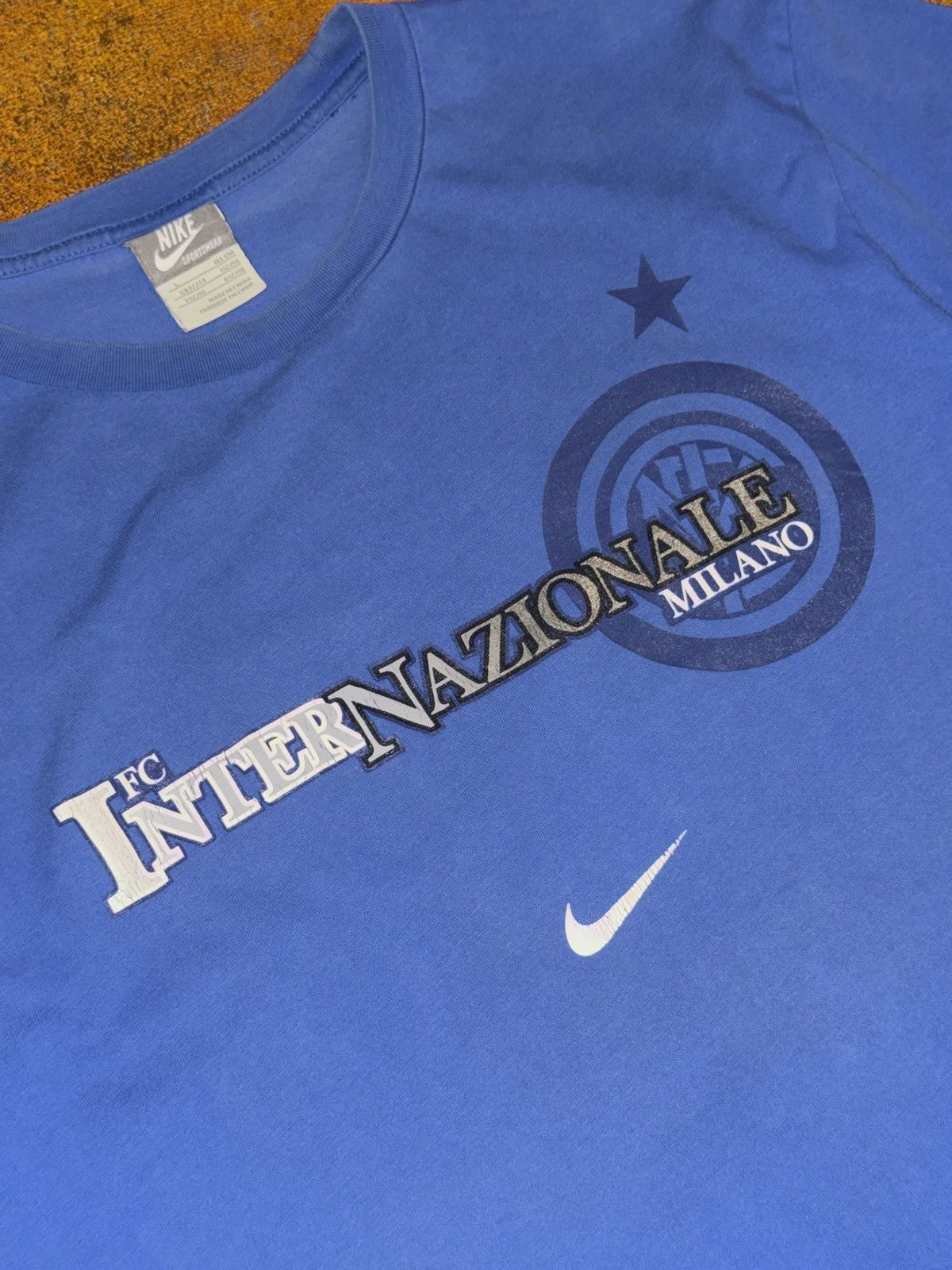 Nike Vintage Inter Milan 00's Nike Football T-shirt Size US L / EU 52-54 / 3 - 4 Thumbnail