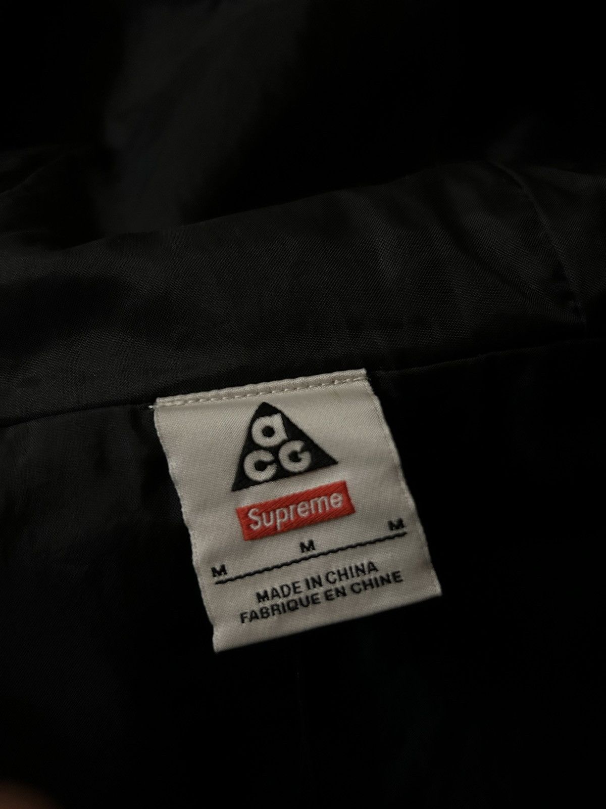 Nike ACG × Supreme #NikeACG x #Supreme denim pullover “gold snakeskin” jacket Size US M / EU 48-50 / 2 - 5 Thumbnail