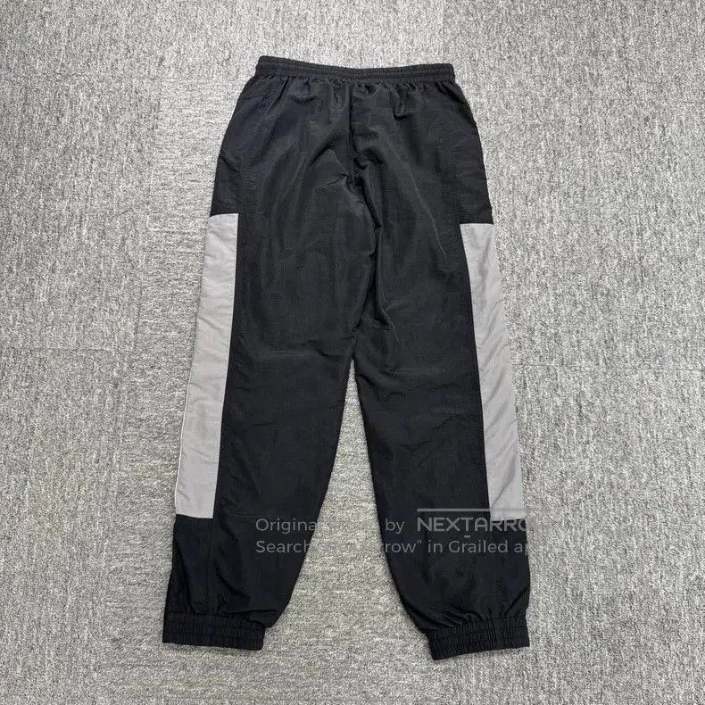 Balenciaga Balenciaga Embroidered Stripe Sweatpants. Size US 26 / EU 42 - 5 Thumbnail