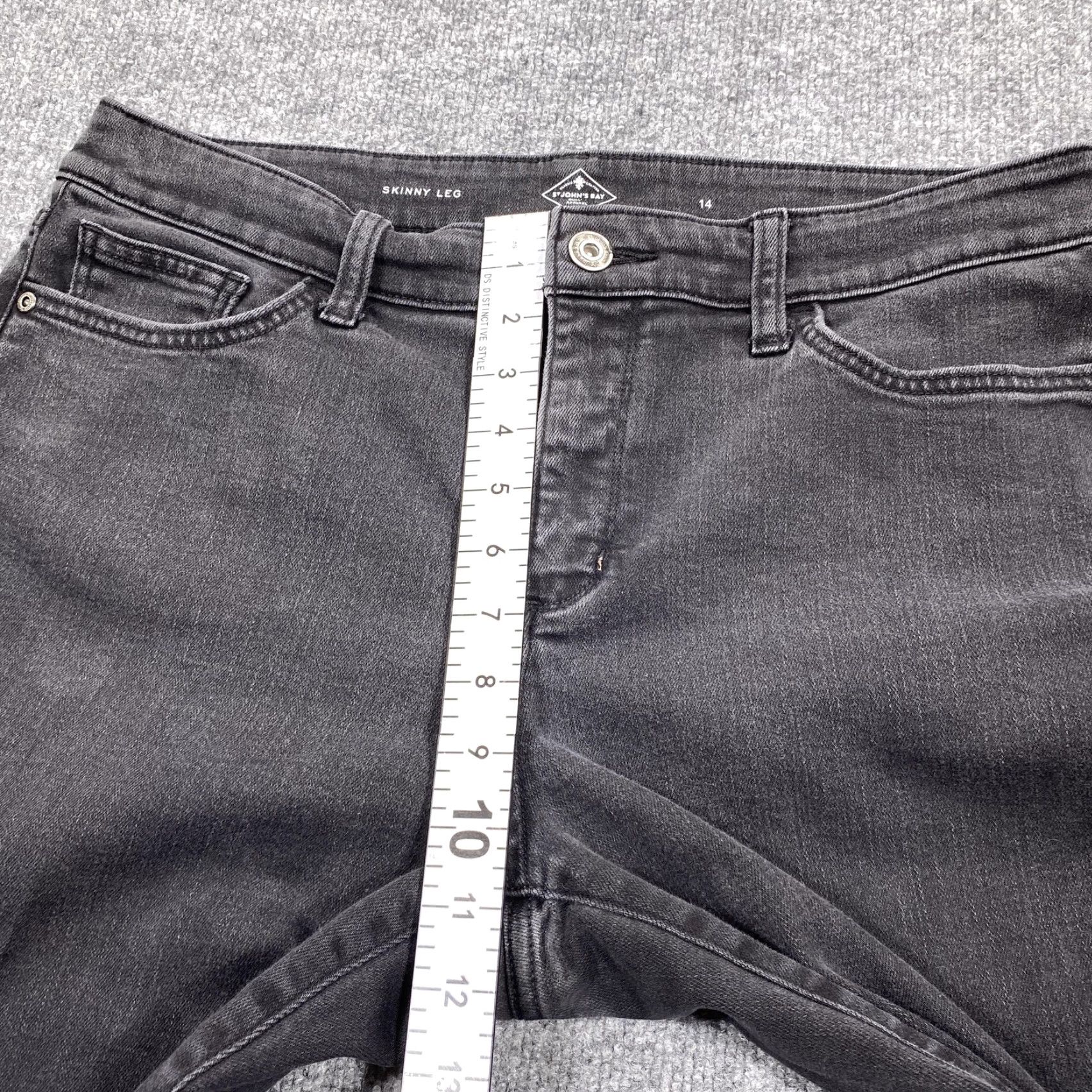 Vintage St. John's Bay Jeans Womens 14 Gray Charcoal Wash Skinny Slim Stretch Denim Jeans Size 36" / US 14 / IT 50 - 6 Thumbnail