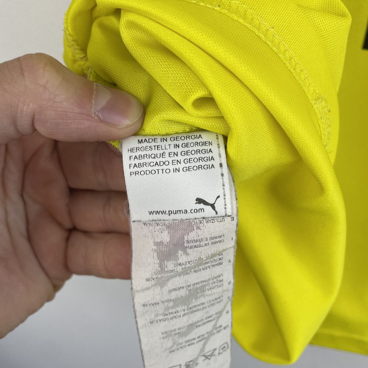 Puma Borussia Dortmund Home Puma Jersey Men’s Shirt 2013/2014 Size US L / EU 52-54 / 3 - 16 Thumbnail