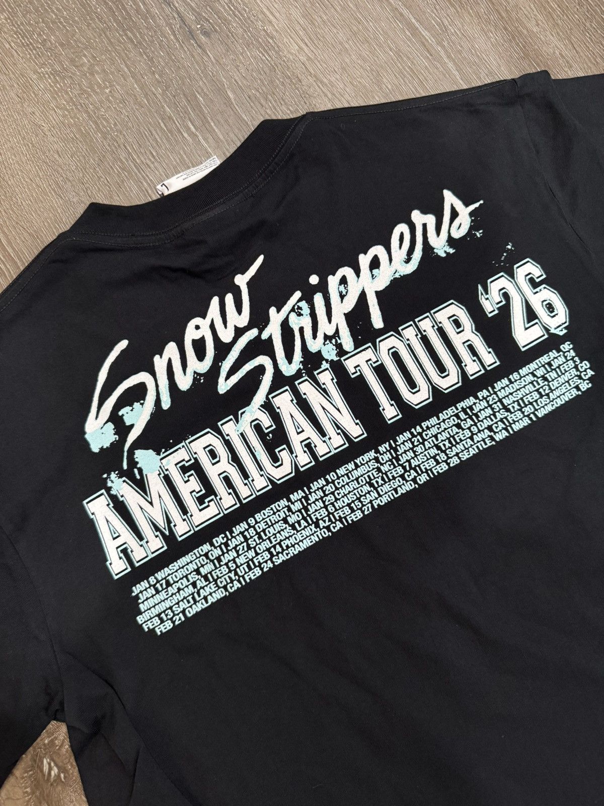 Band Tees Snow Strippers “I Love Snow” American Tour Shirt Size M Size US M / EU 48-50 / 2 - 4 Thumbnail