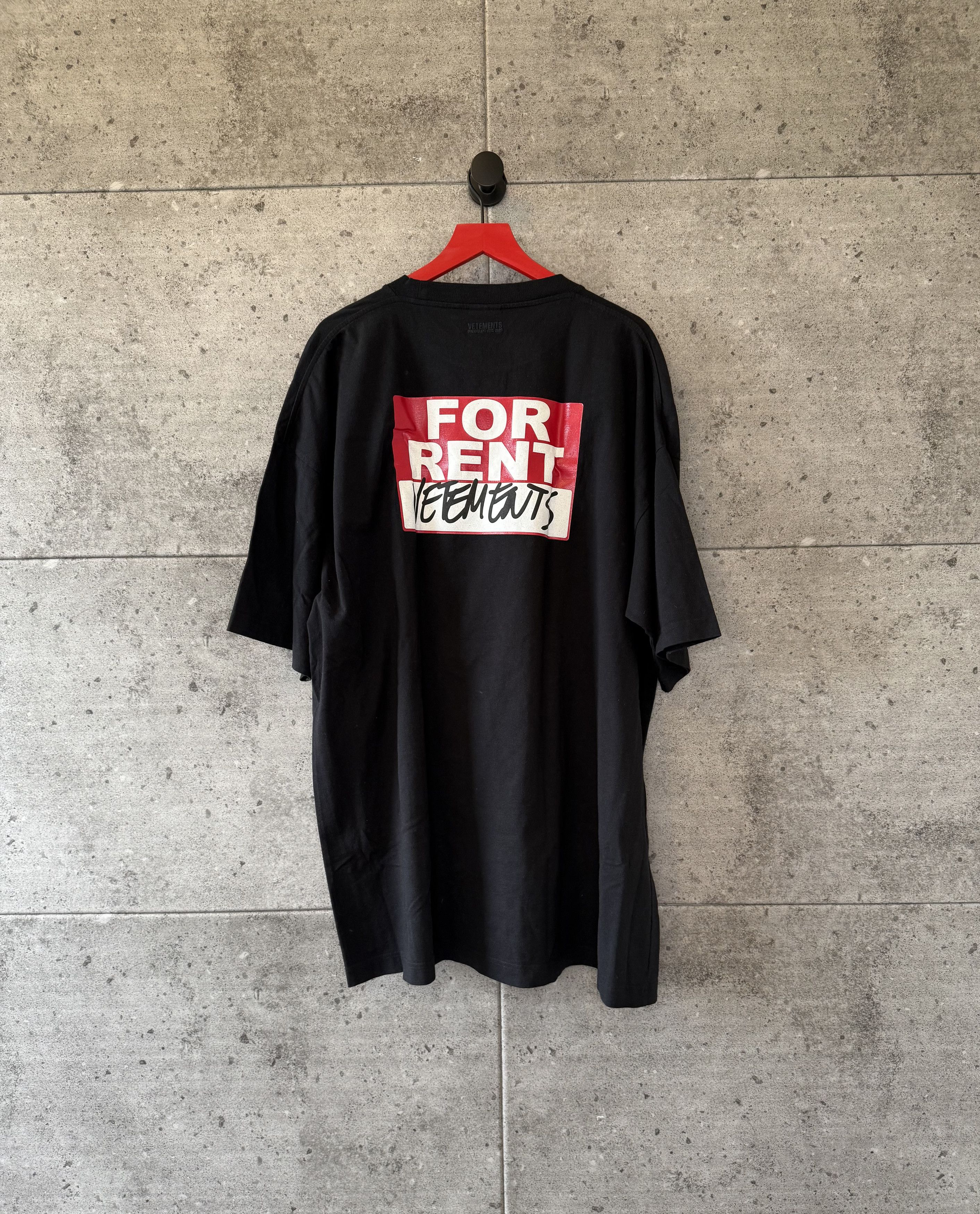 Vetements oversized for rent t shirt