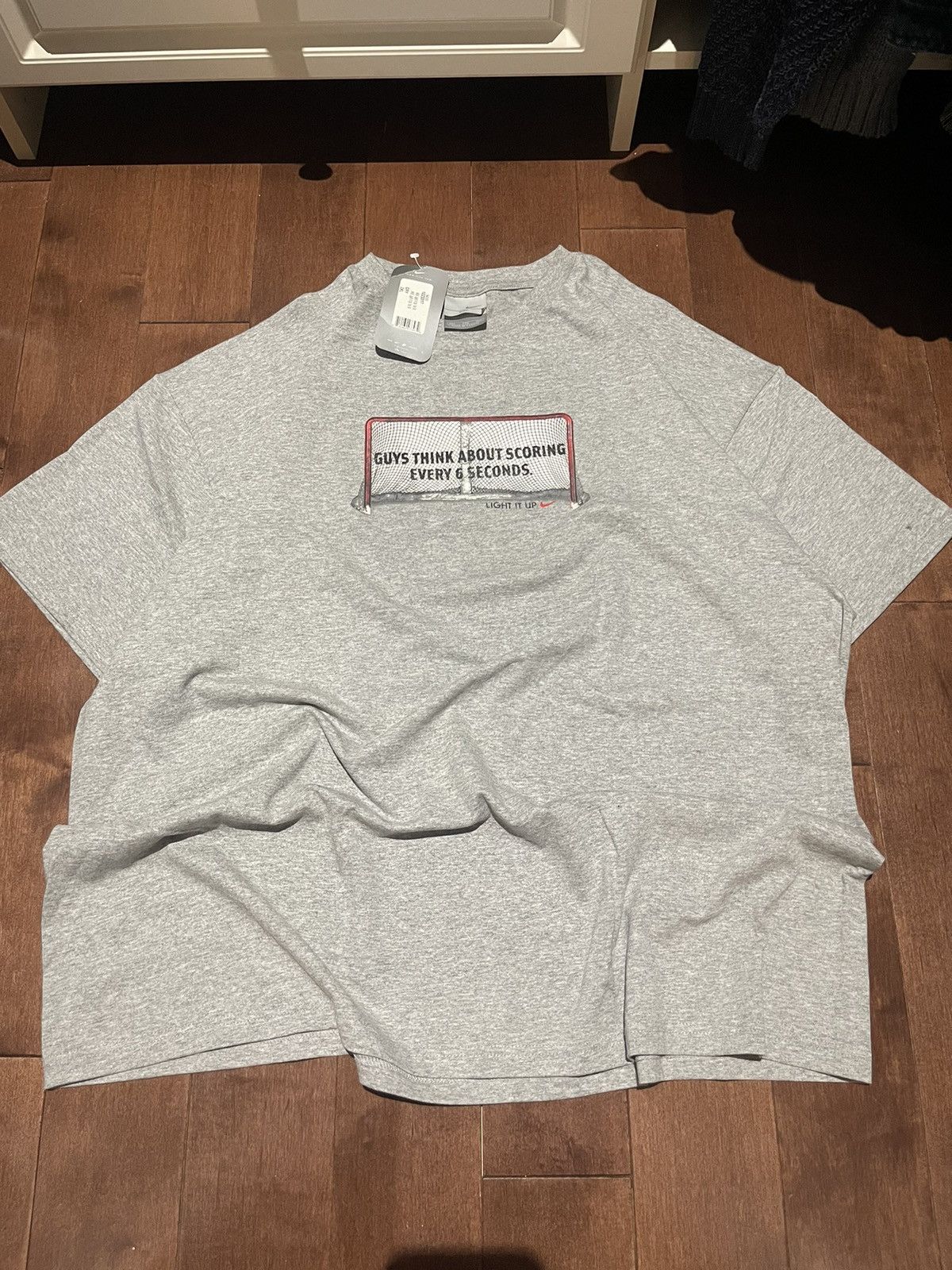 Nike Vintage Y2K Nike “Light It Up” Hockey T Shirt Size US XXL / EU 58 / 5 - 2 Thumbnail