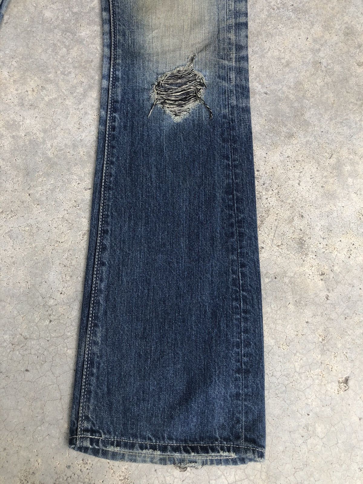 Murder License Japanese Murder License Flared Jeans Distressed Jeans Size US 30 / EU 46 - 7 Thumbnail