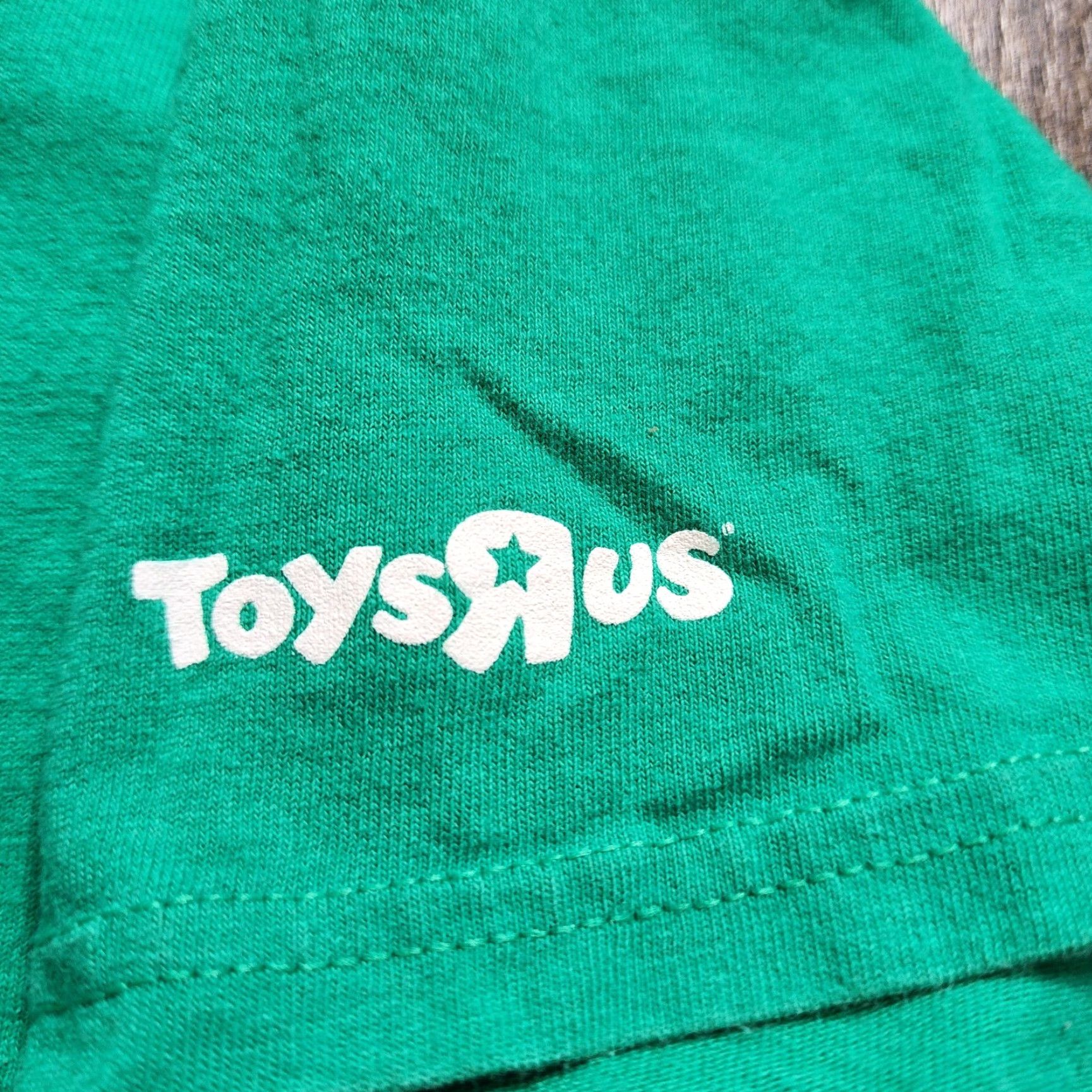 Vintage VINTAGE Toys "R" Us Christmas Naughty Nice T Shirt Mens S Green Cotton Short Sleeve Crew Neck Graphic Tee 2000-2009 Size US S / EU 44-46 / 1 - 4 Thumbnail